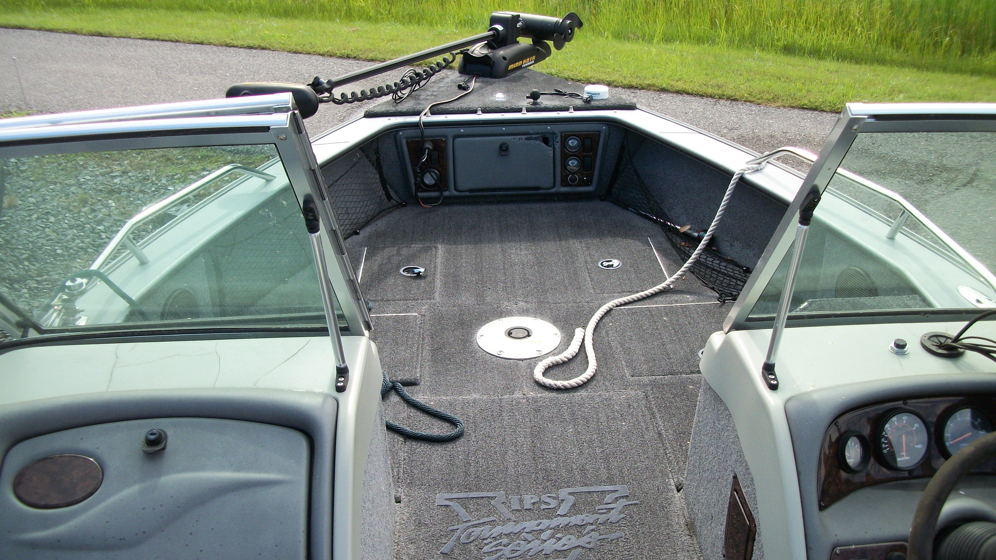 2004 Lund Pro V - Photo 5