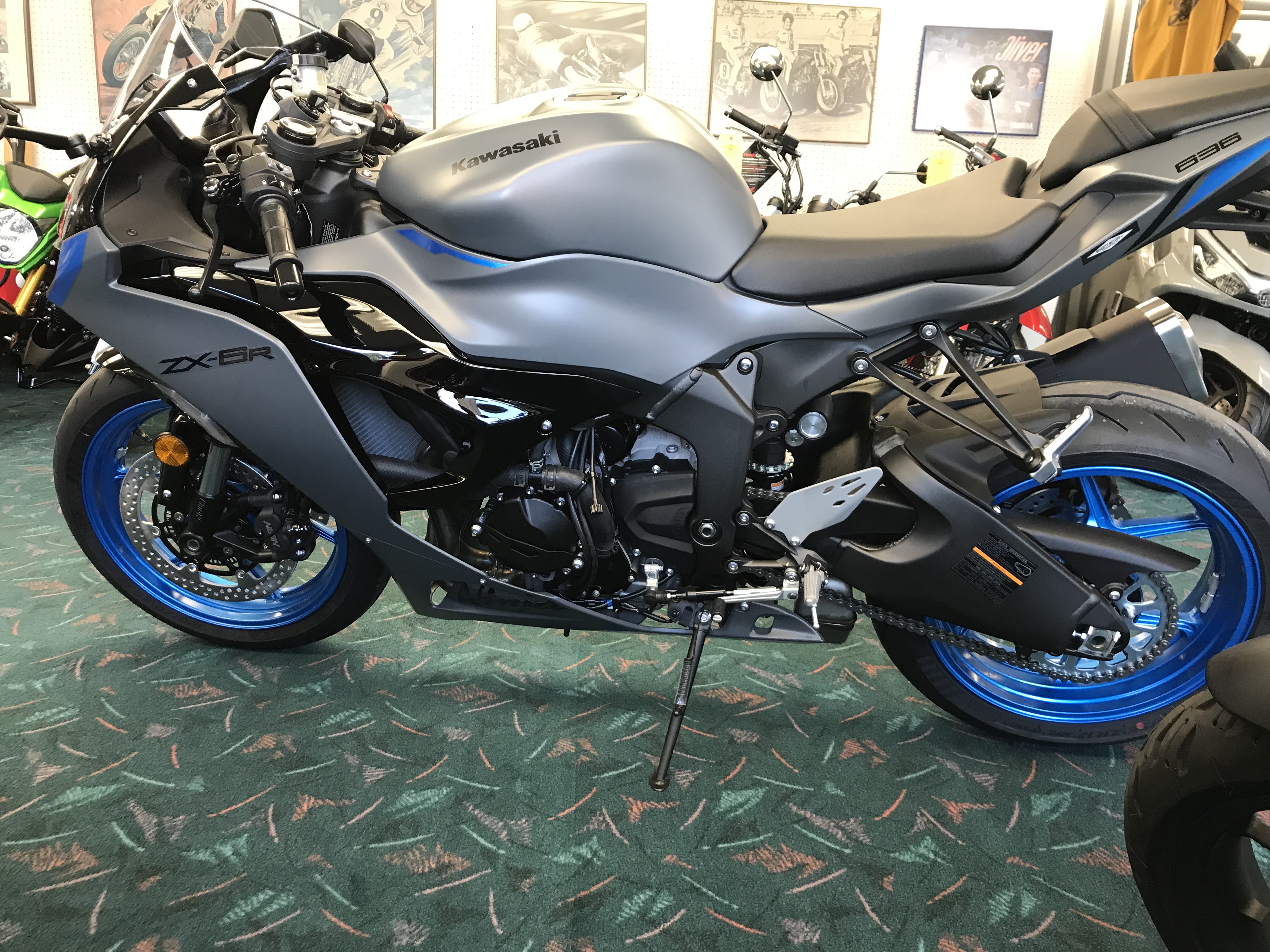 … ZX7 3-PW Iron Set with Steel Shafts | SRIXON | Iron Sets