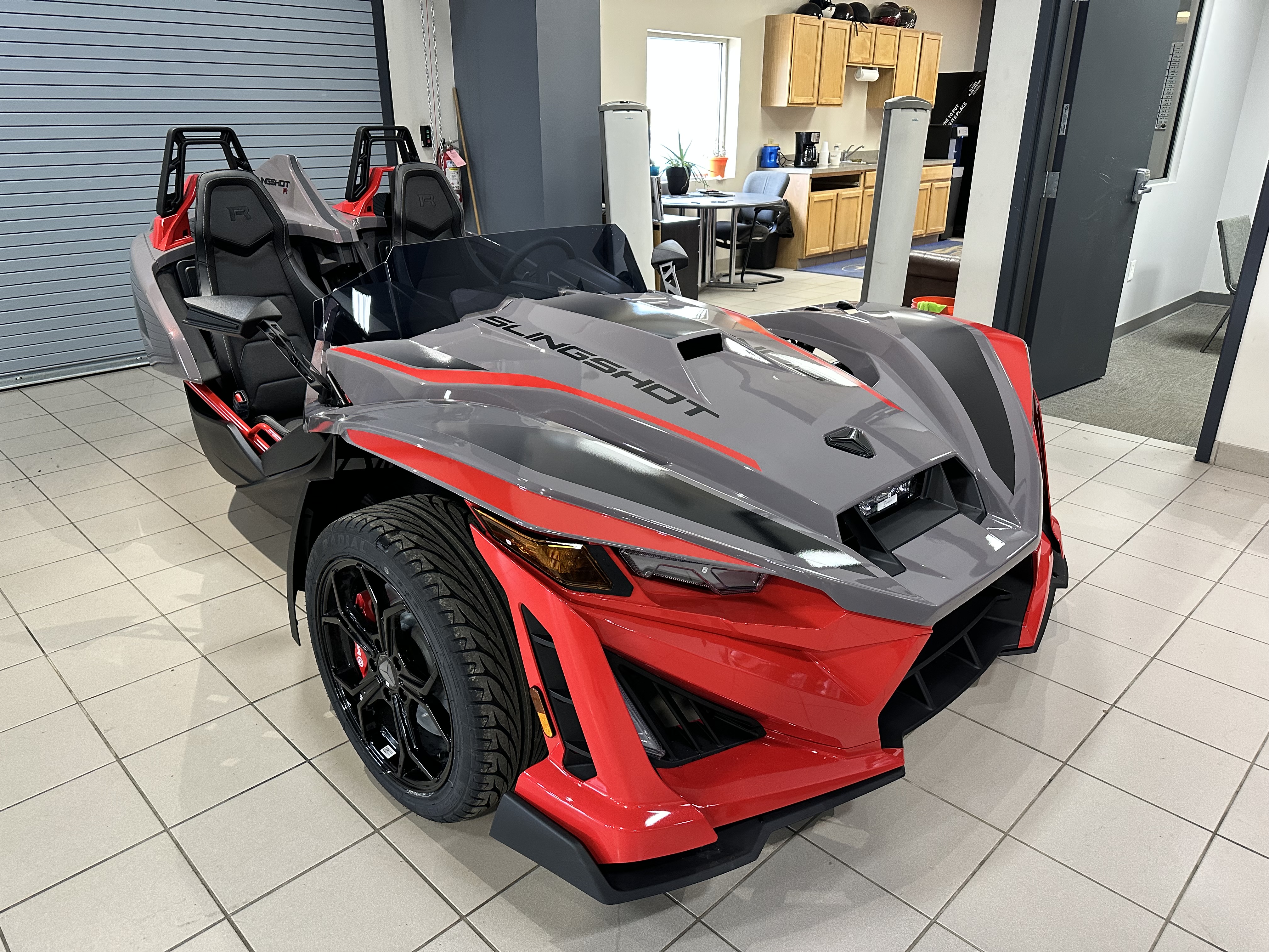 Inventory from Slingshot Polaris Medina Medina, OH (330) 239-1950