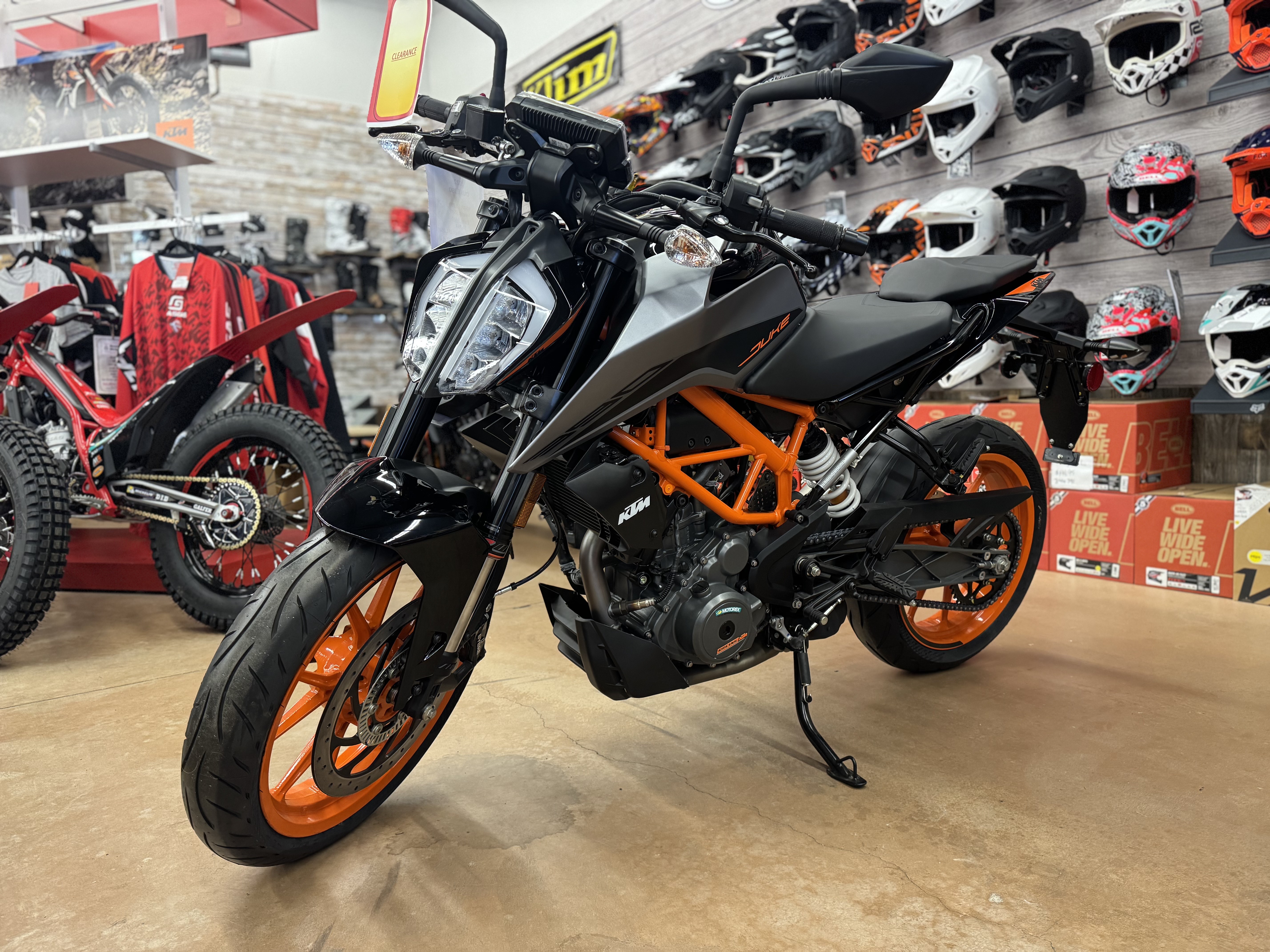 Bs6 Price Ktm Duke 390 Duke 390 Bs6 New Model Duke 390 Bs6 On Road