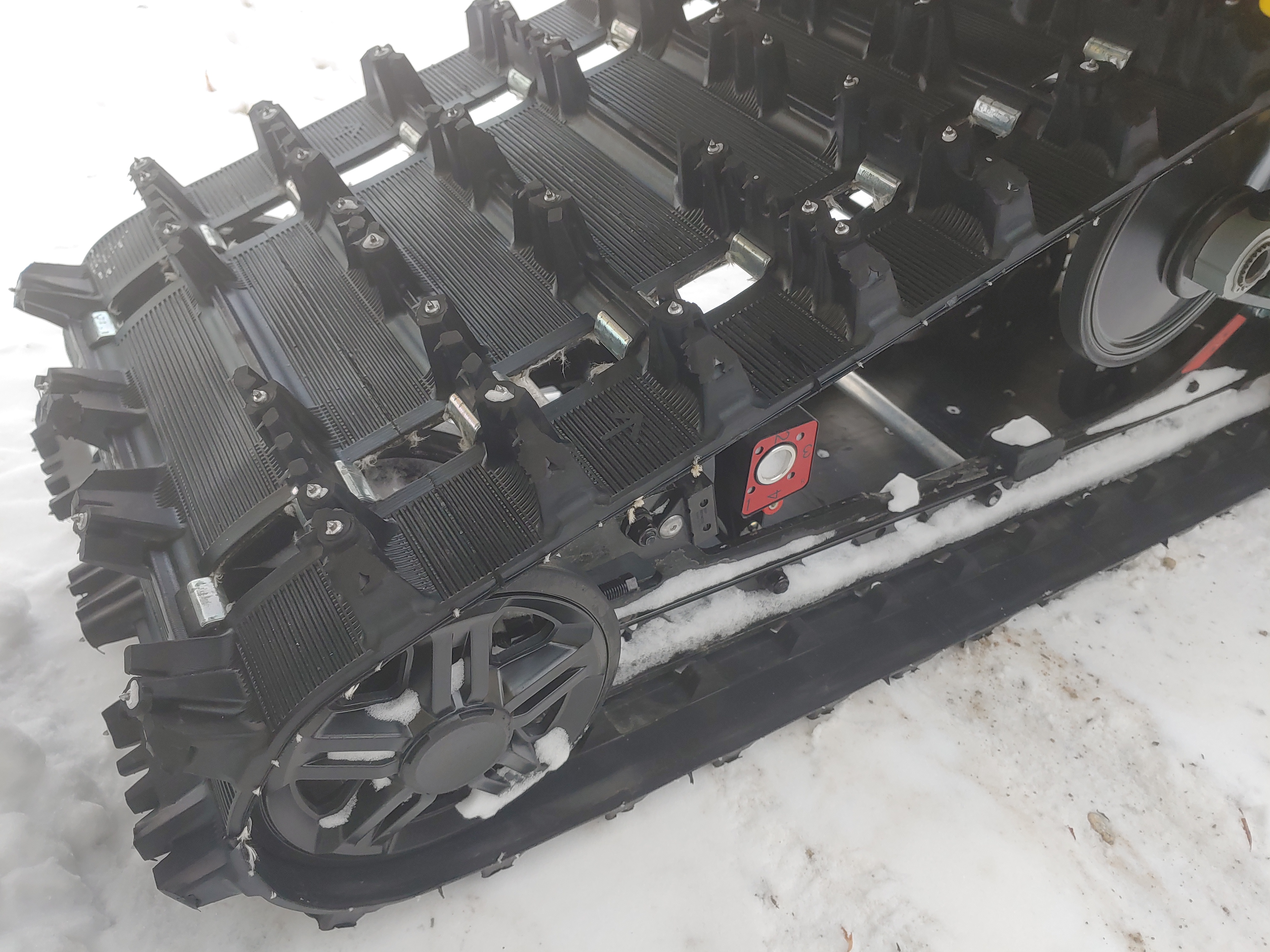 2025 Ski-Doo MXZ X 137 600R E-Tec w/ 1.5" Studded Track - Photo 5