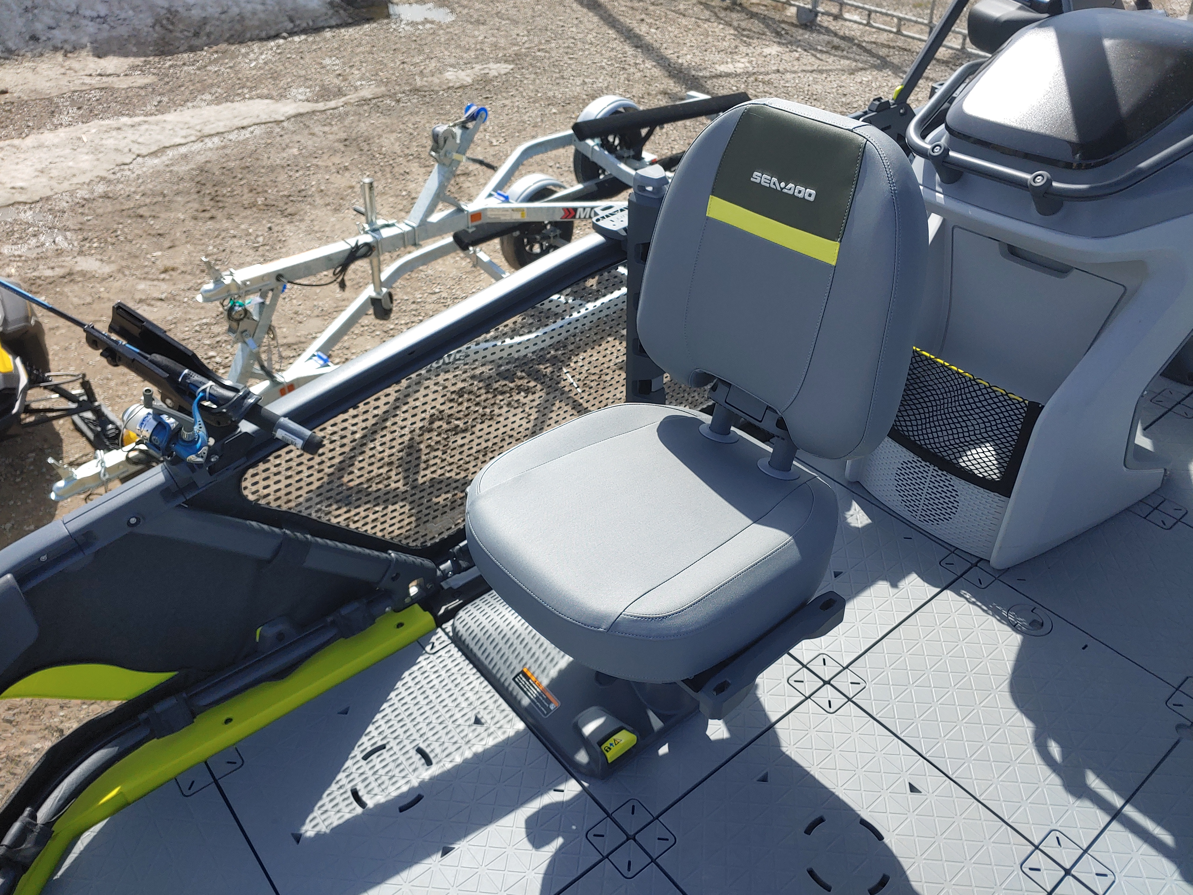 2025 Sea-Doo Switch Sport 18ft - 230 HP Custom Fish Package DEMO - Photo 8