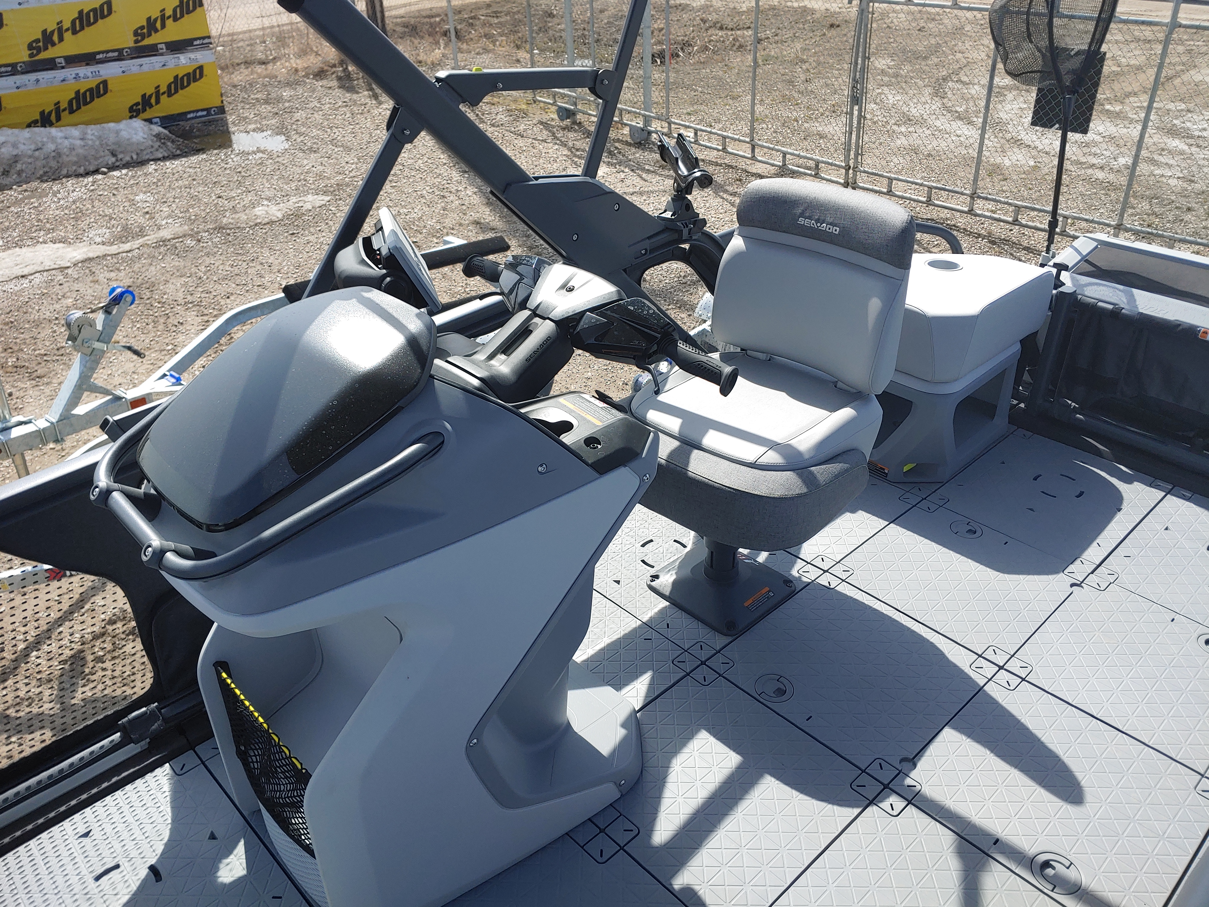 2025 Sea-Doo Switch Sport 18ft - 230 HP Custom Fish Package DEMO - Photo 11