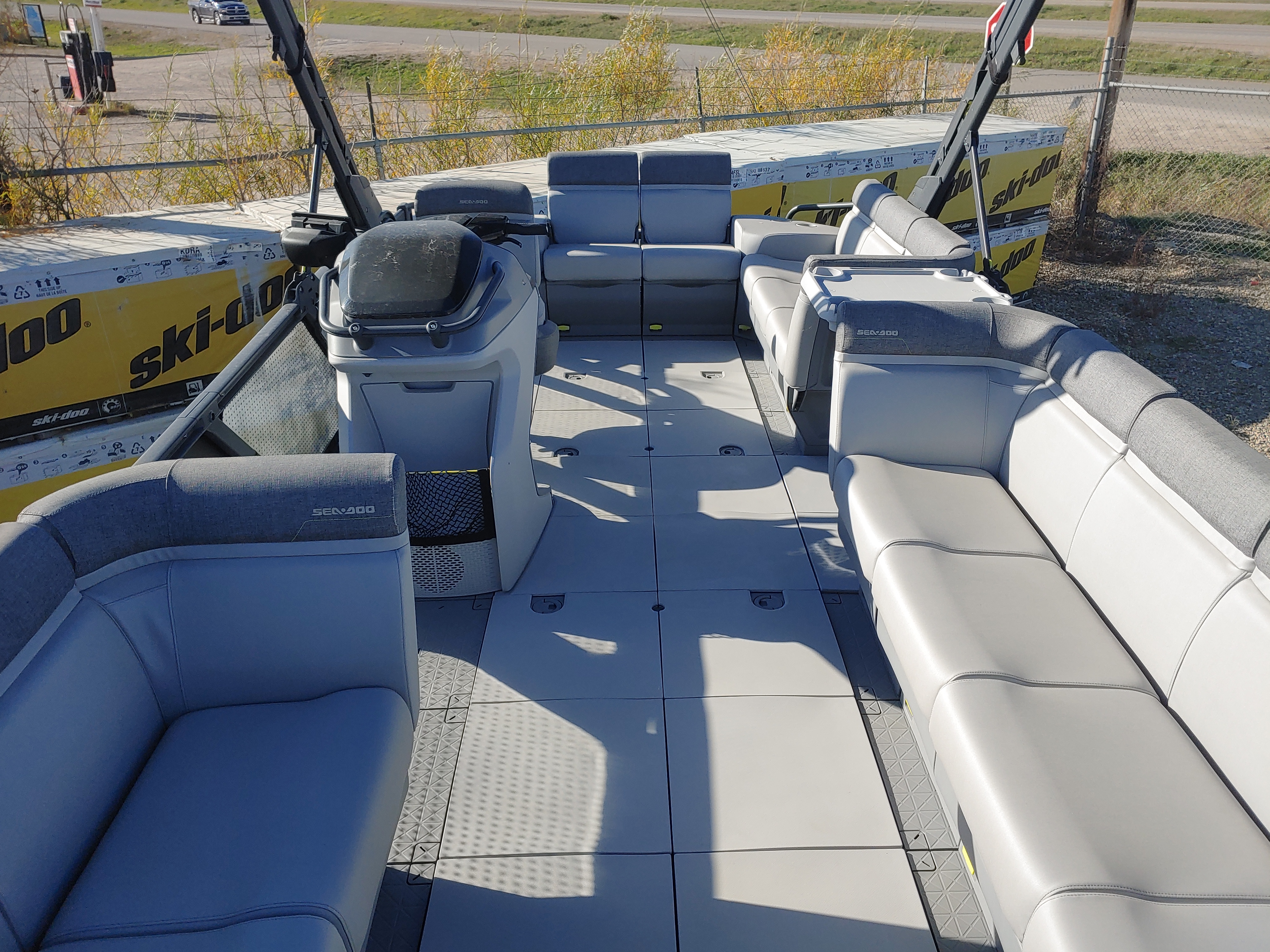 2025 Sea-Doo Cruise 21' 230hp - Photo 5