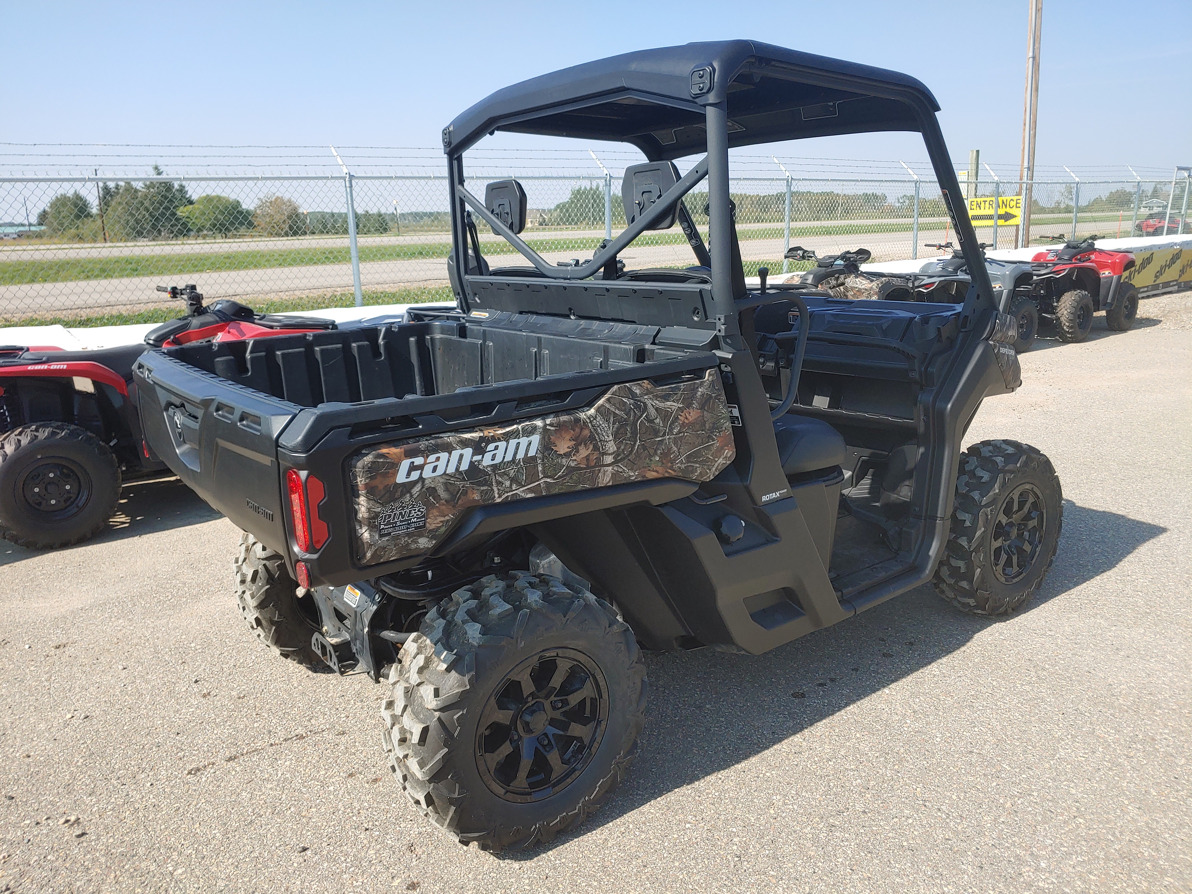 2025 Can-Am Defender XT HD7 Camo DEMO - Photo 4
