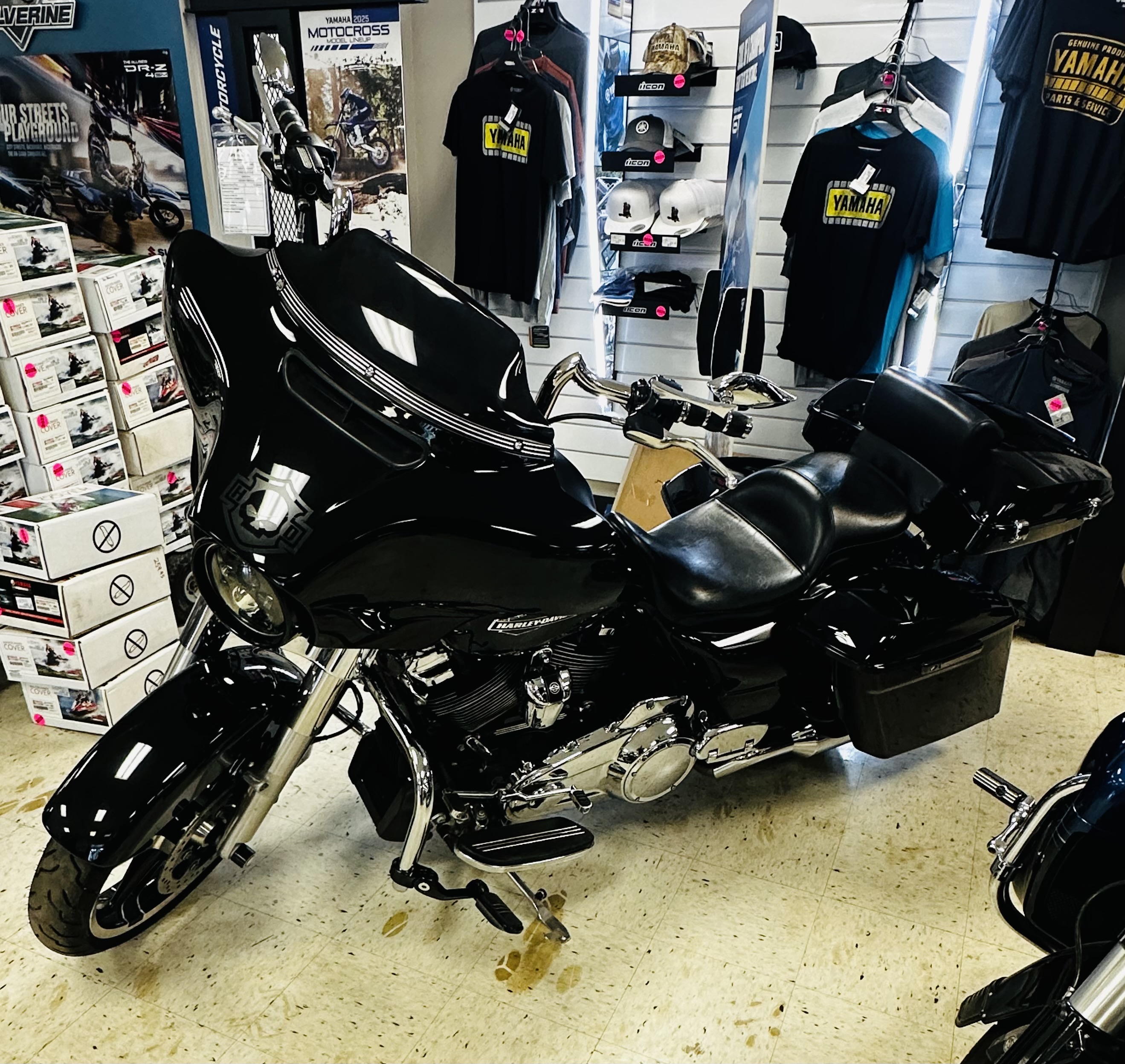 2021 Harley-Davidson® Street Glide® Base