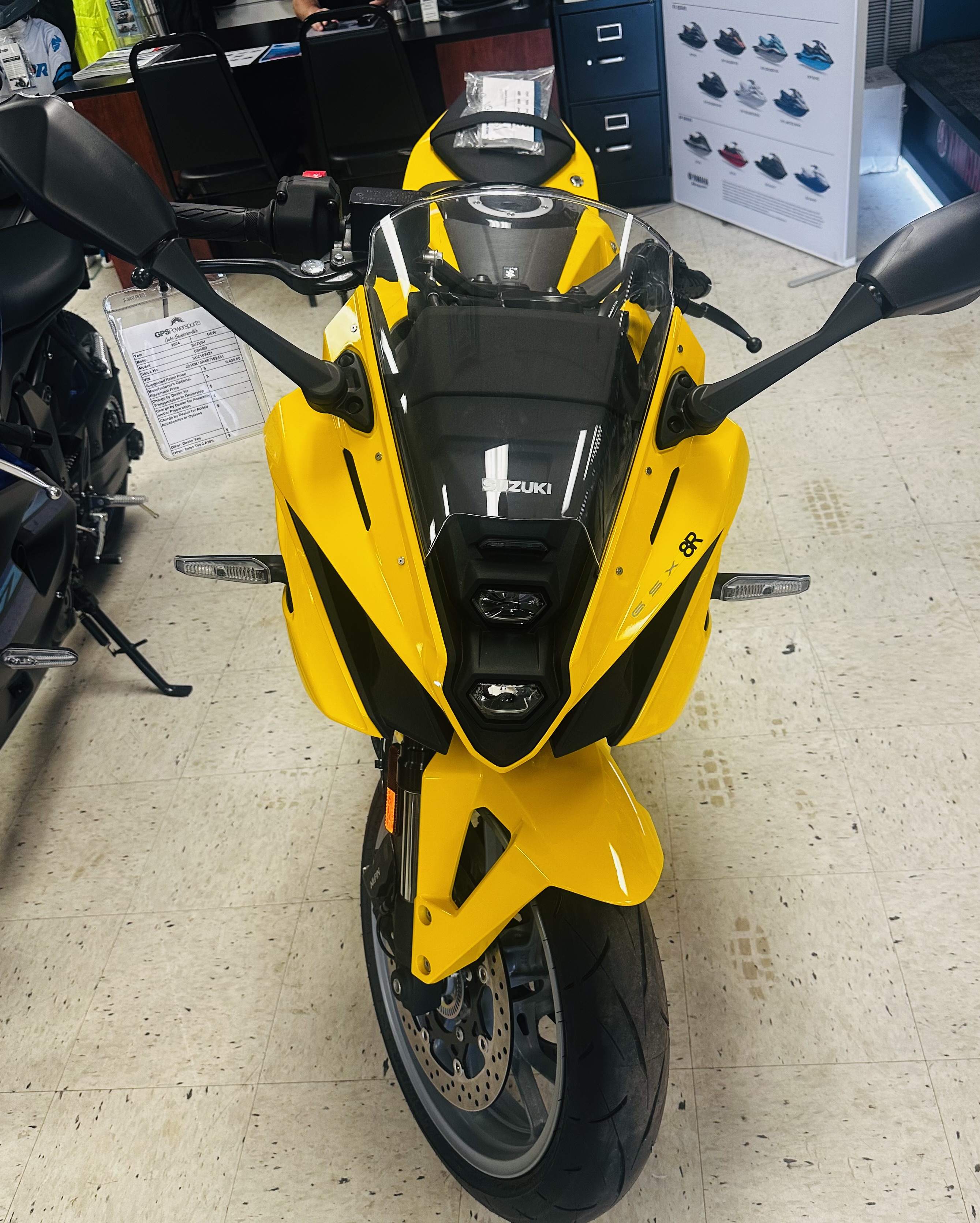 2024 Suzuki GSX-S 8R - Photo 2