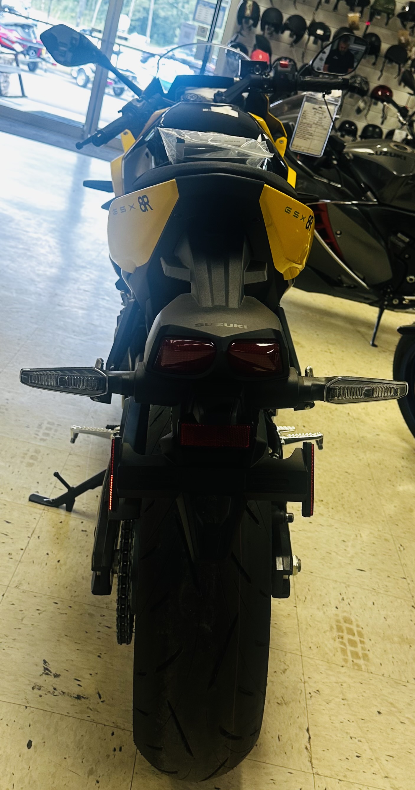 2024 Suzuki GSX-S 8R - Photo 3
