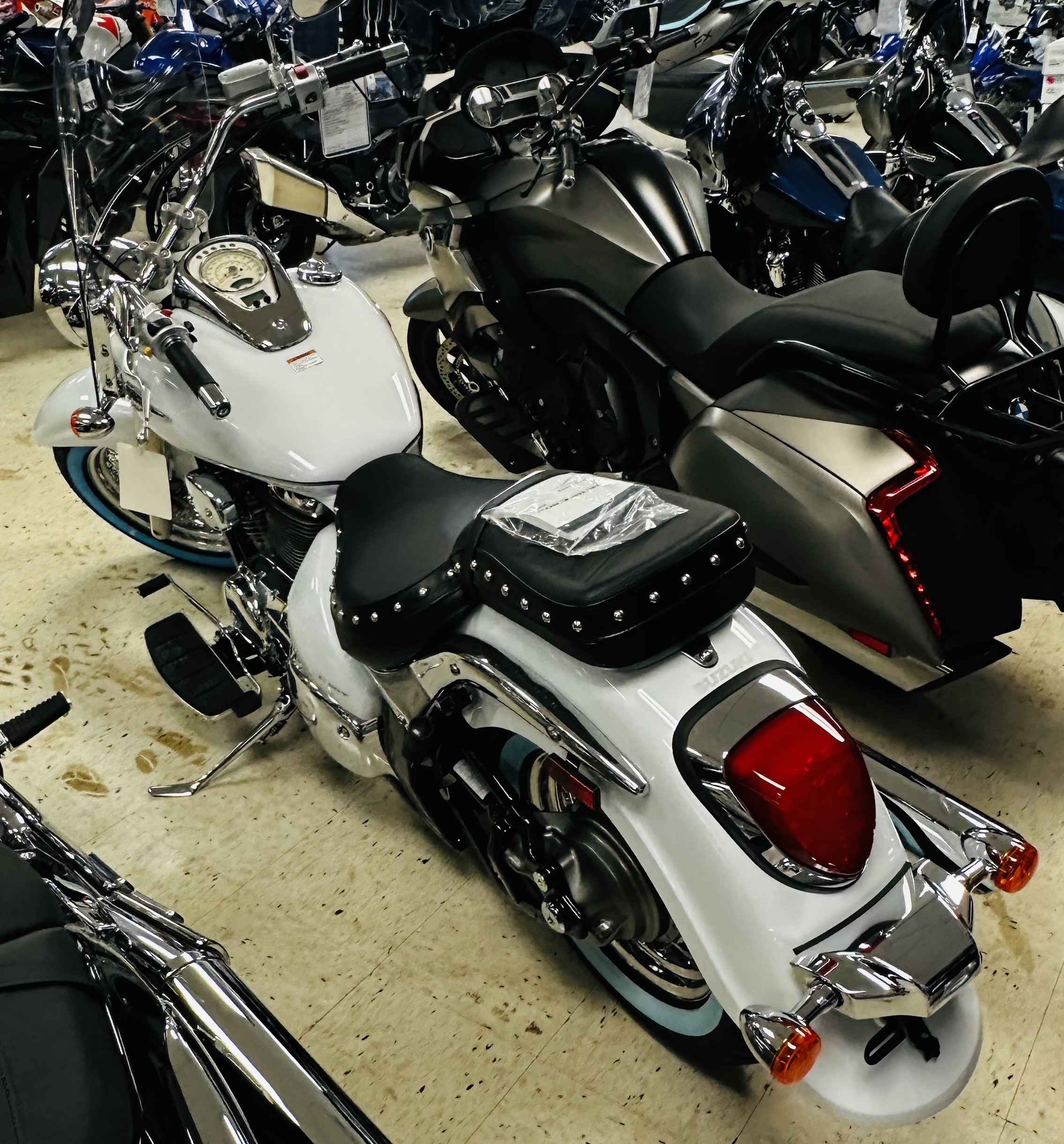 2025 Suzuki BOULEVARD C50T SPECIAL - Photo 4
