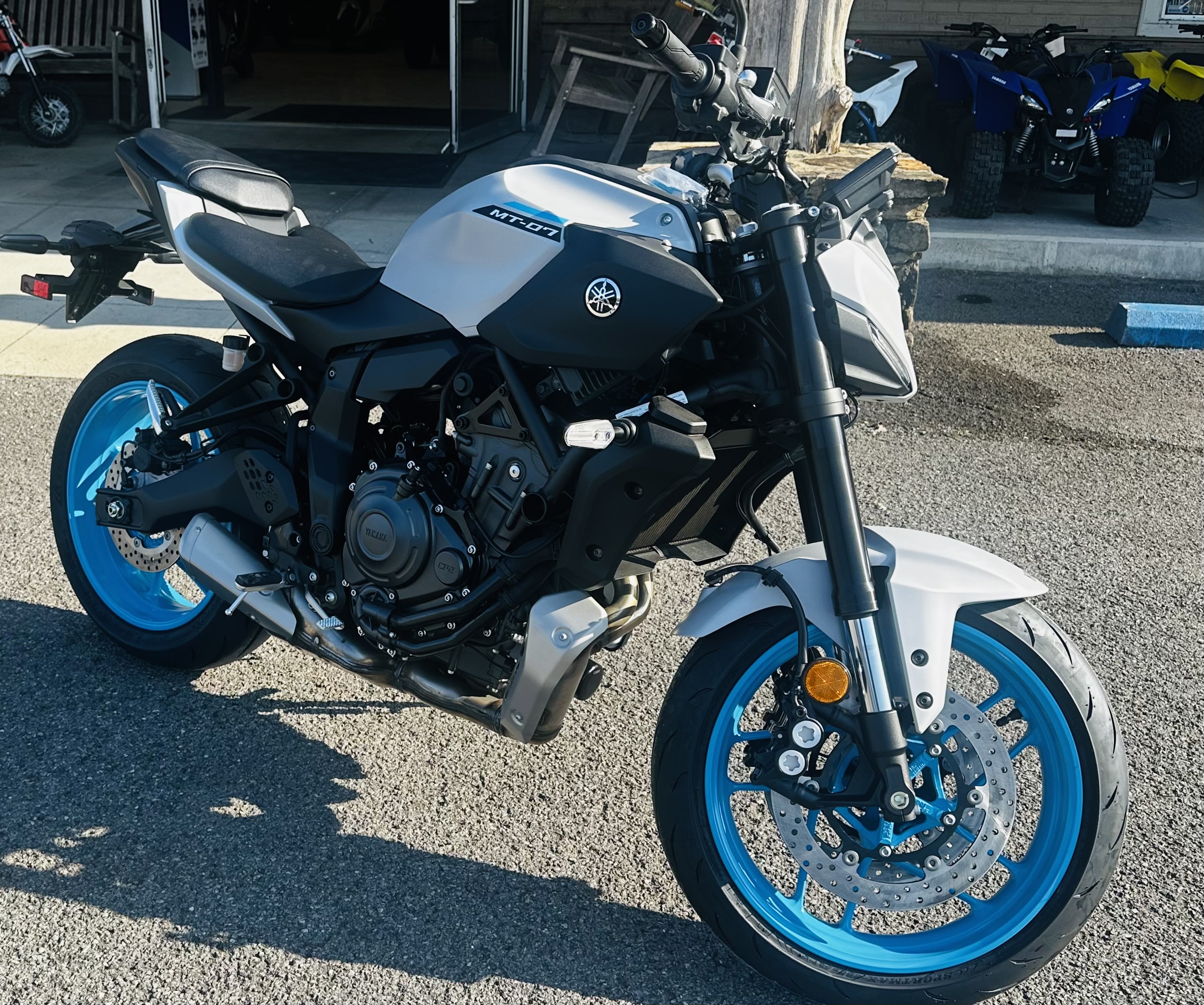2025 Yamaha MT-07 CA