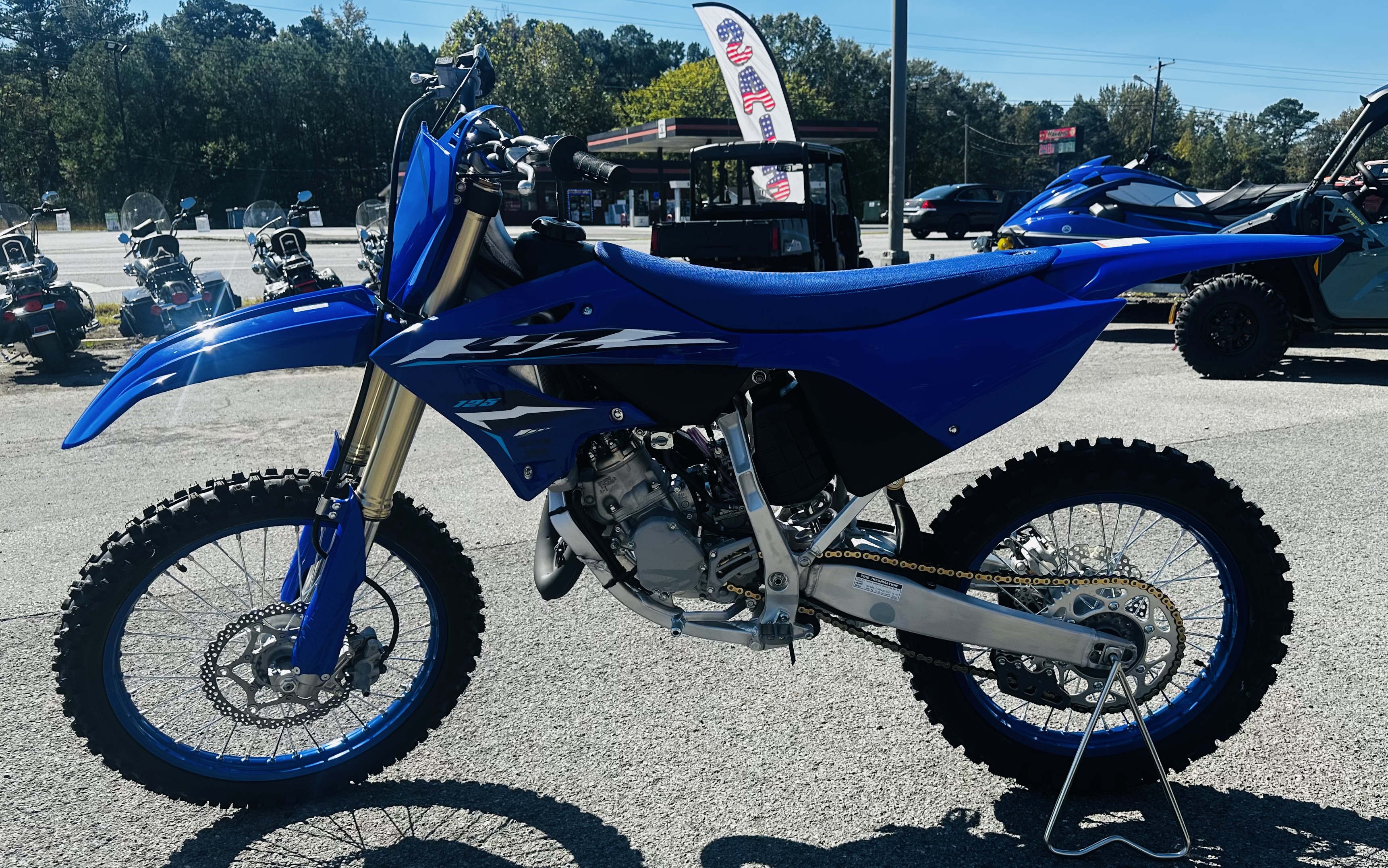2026 Yamaha YZ125 - Photo 2