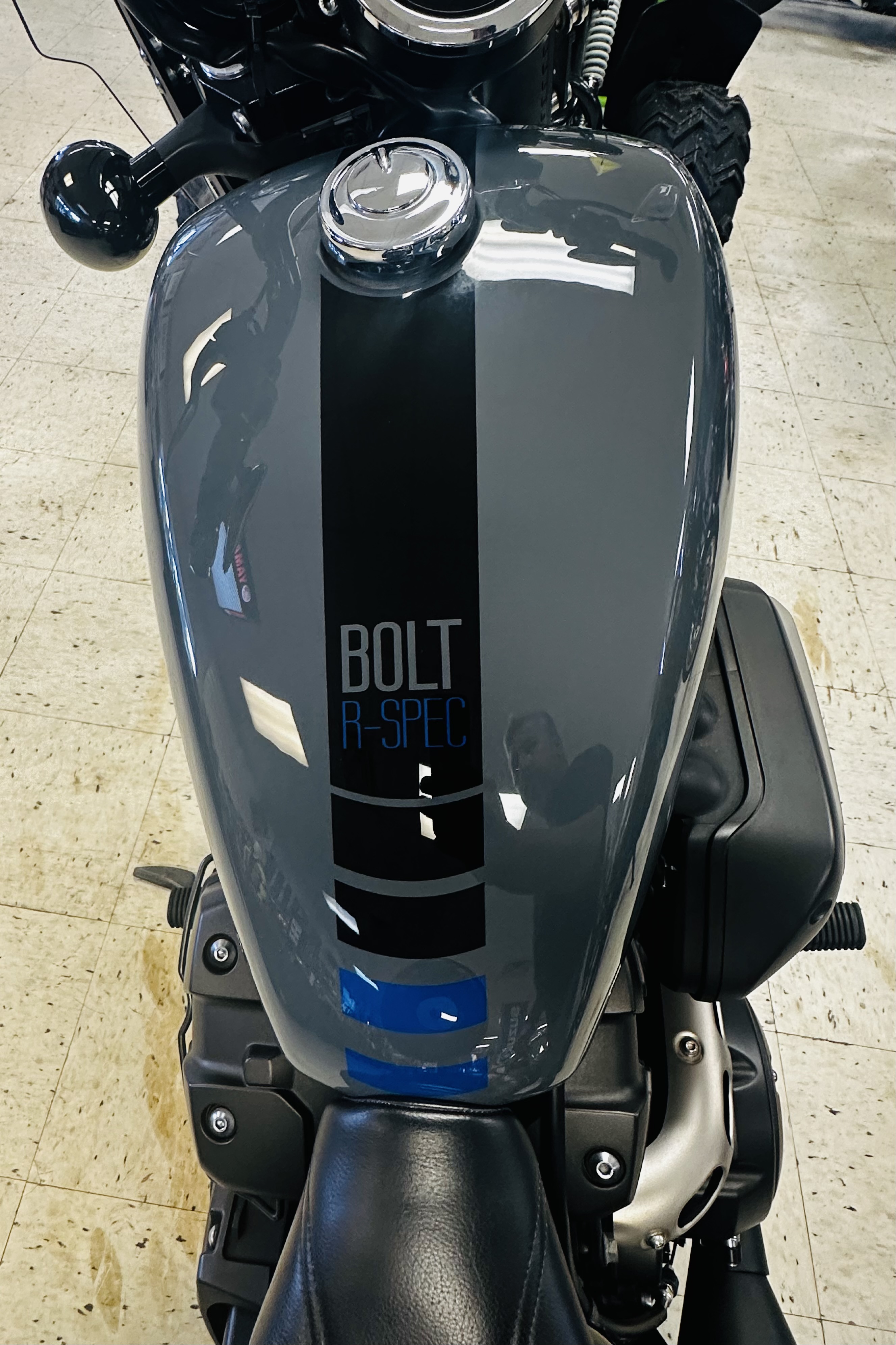 2023 Yamaha Bolt R-Spec - Photo 5