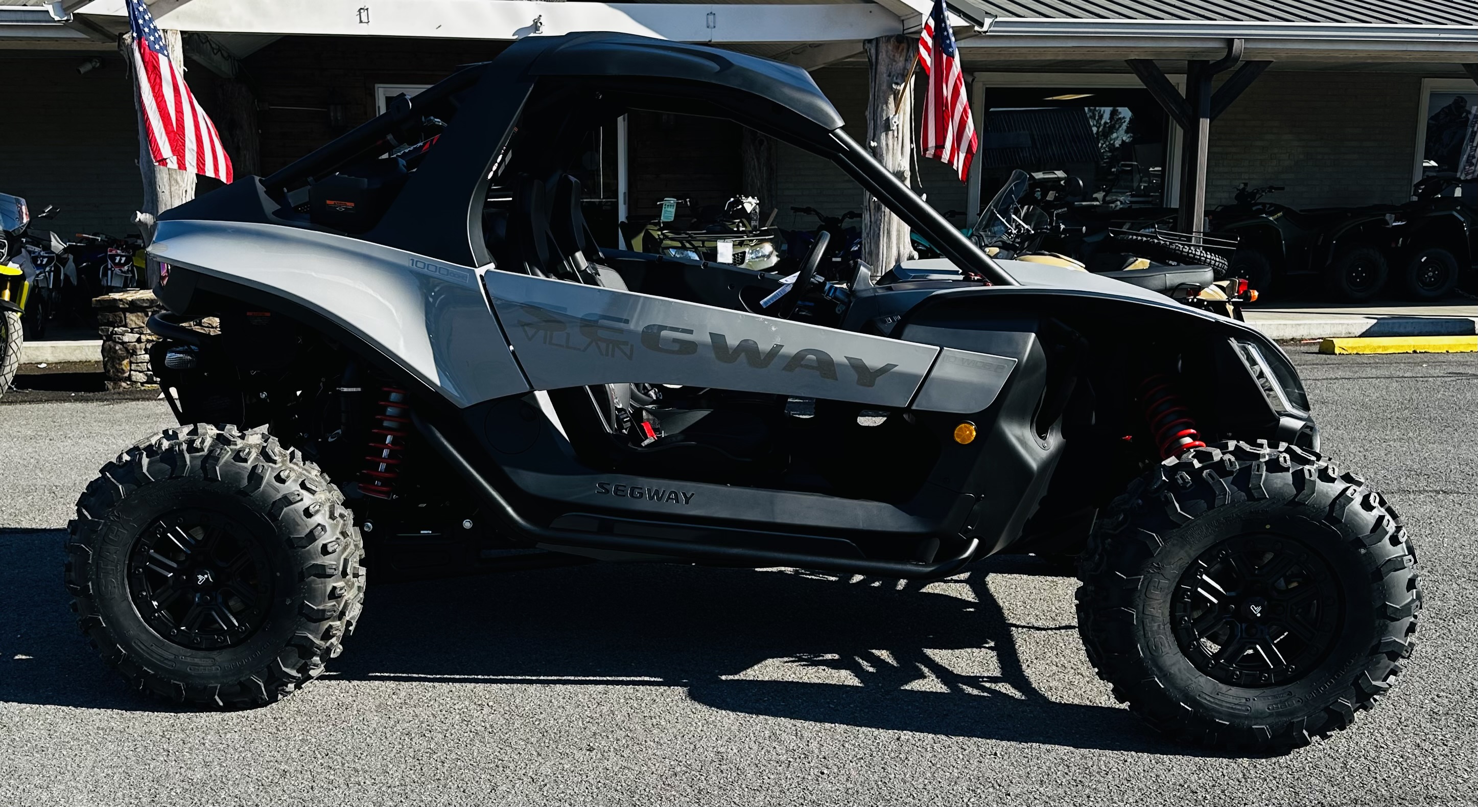 2025 Segway Powersports Villan SX-10 WP - Photo 2