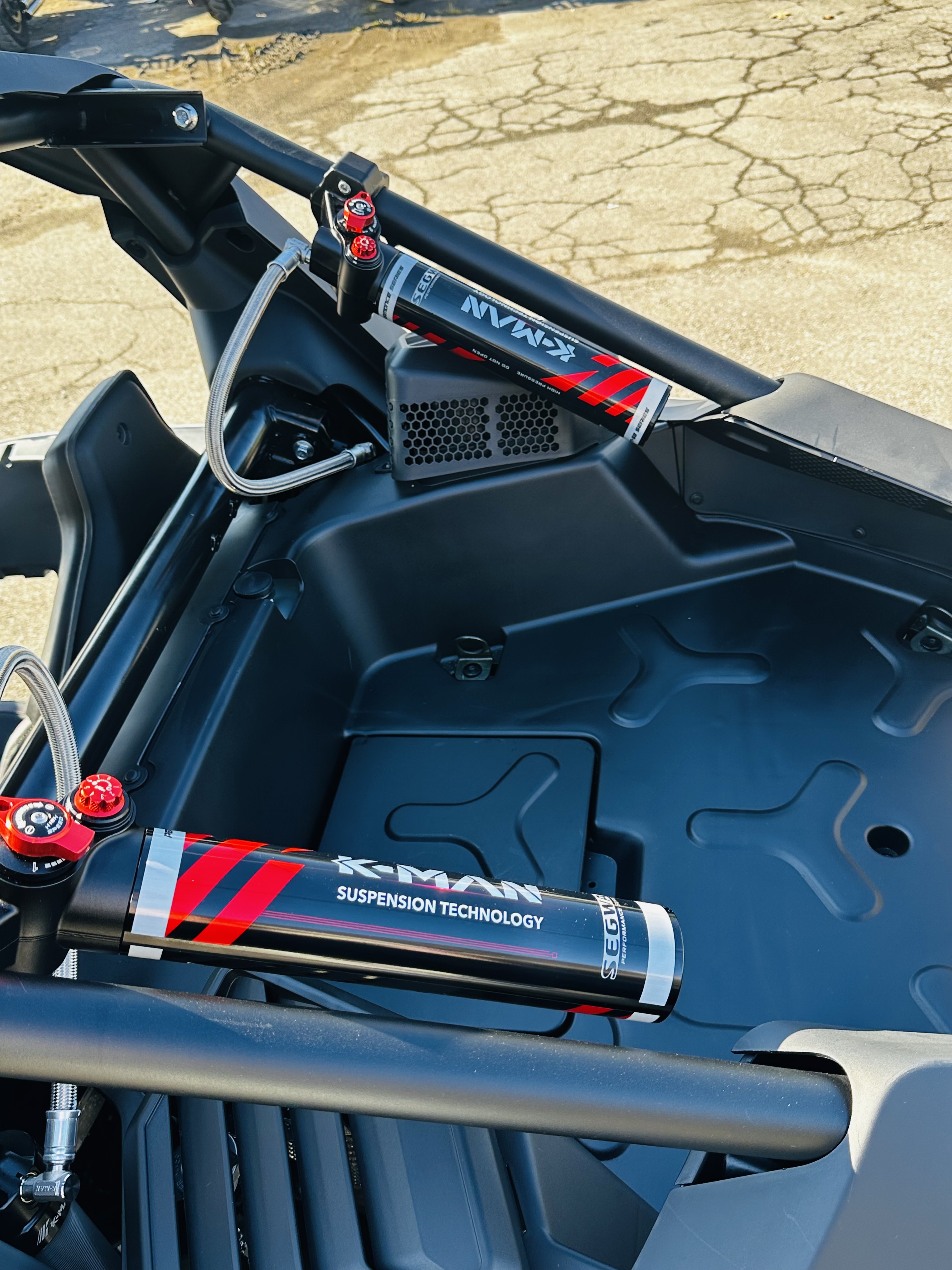 2025 Segway Powersports Villan SX-10 WP - Photo 13