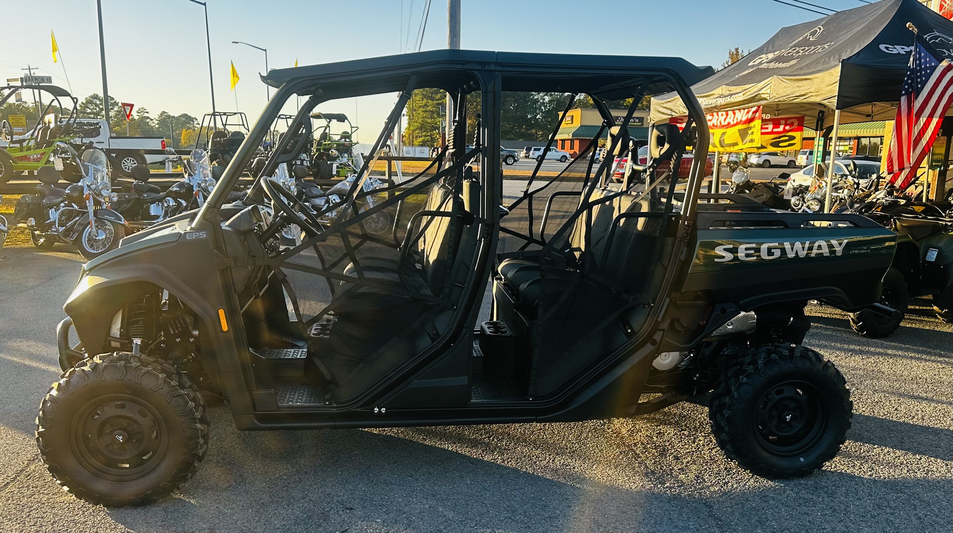 2025 Segway Powersports UT10 Crew S - Photo 4