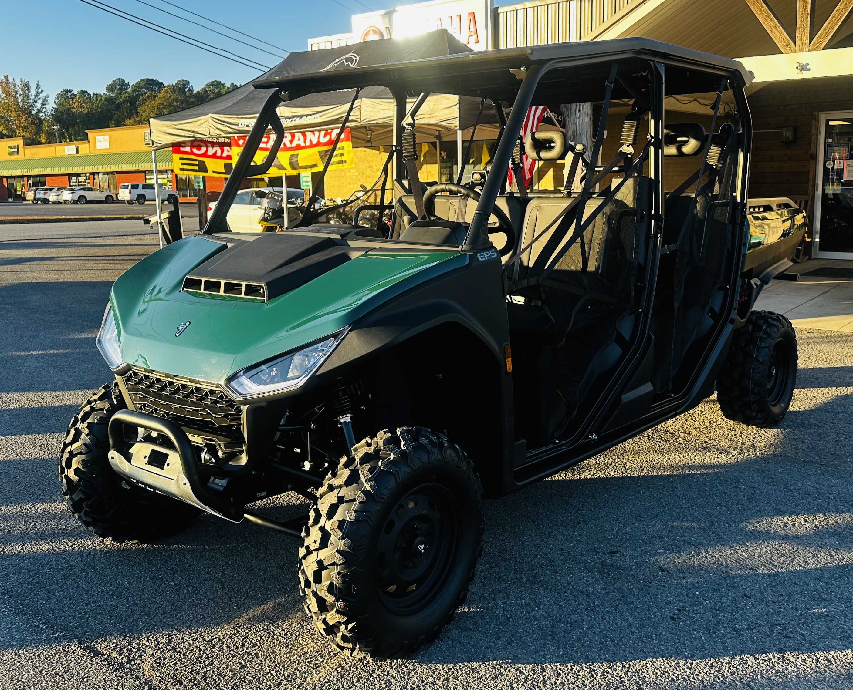 2025 Segway Powersports UT10 Crew S - Photo 3