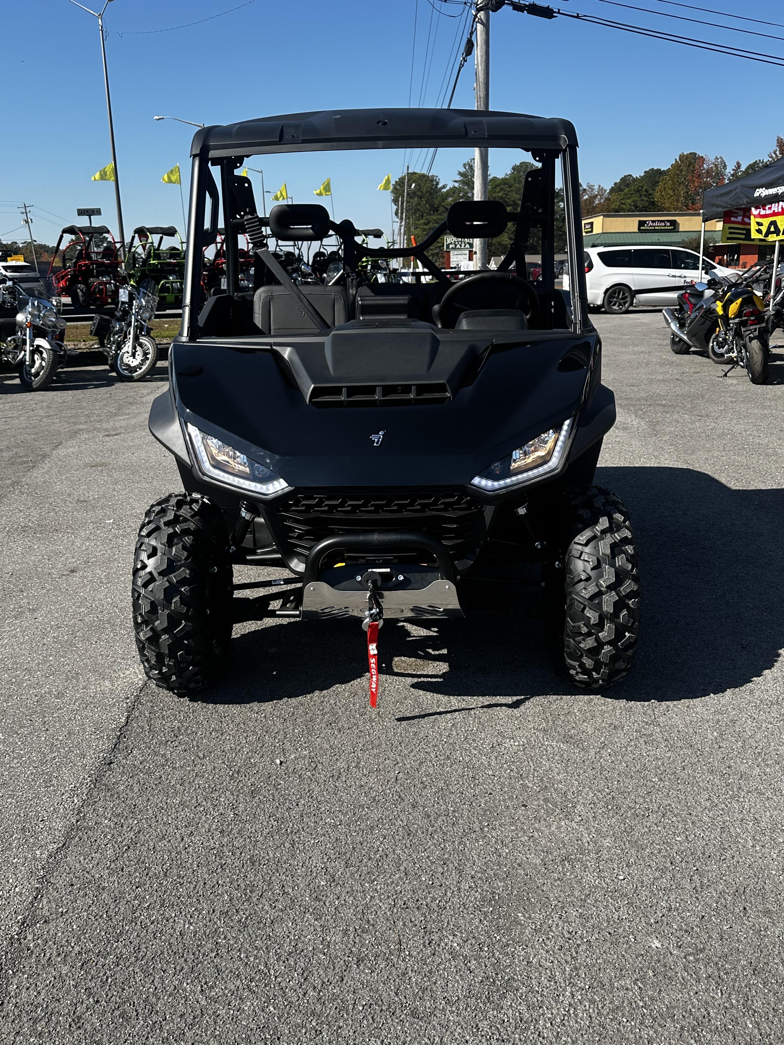 2025 Segway Powersports UT10 P - Photo 4