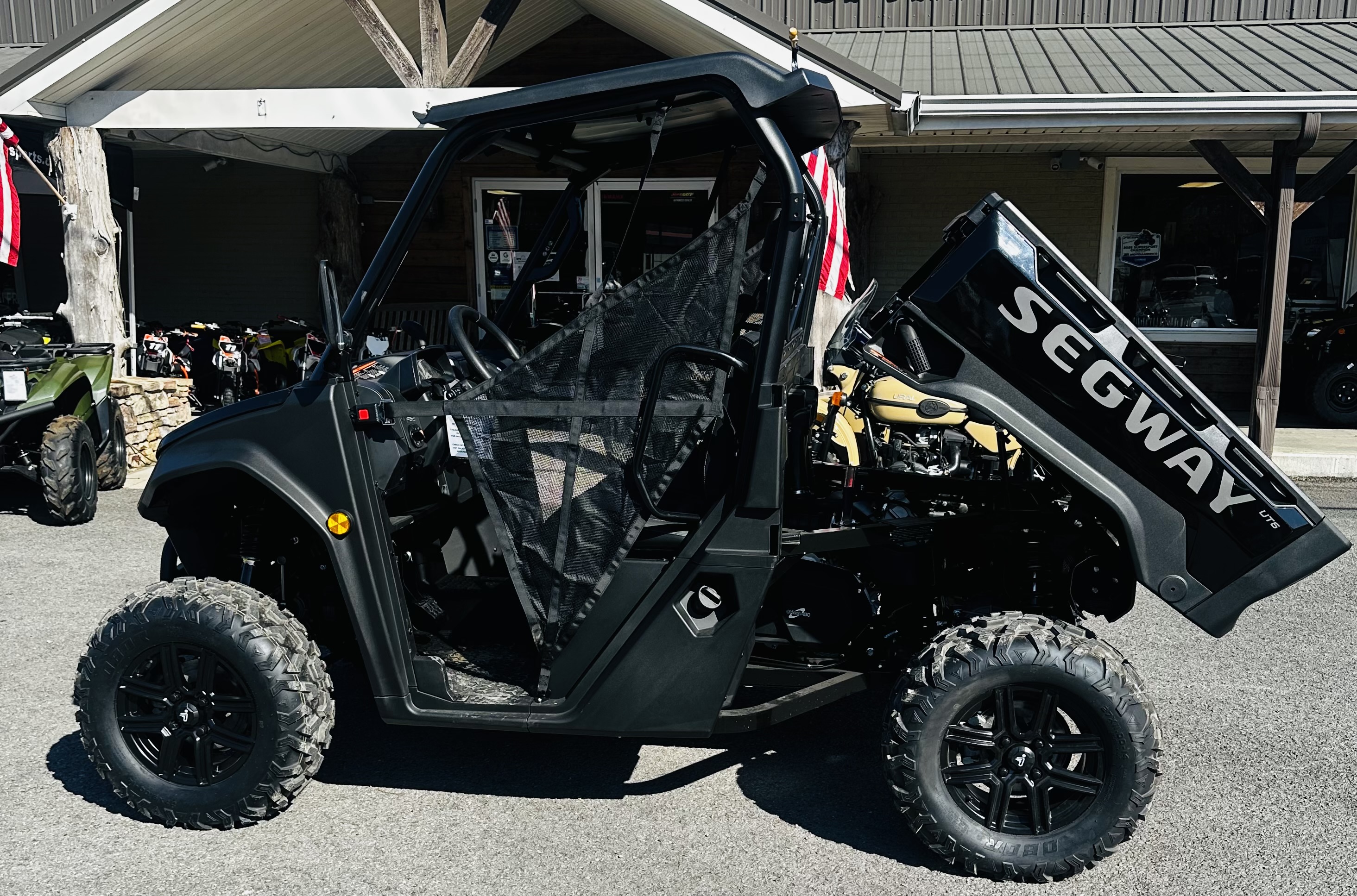 2025 Segway Powersports UT6 M - Photo 8
