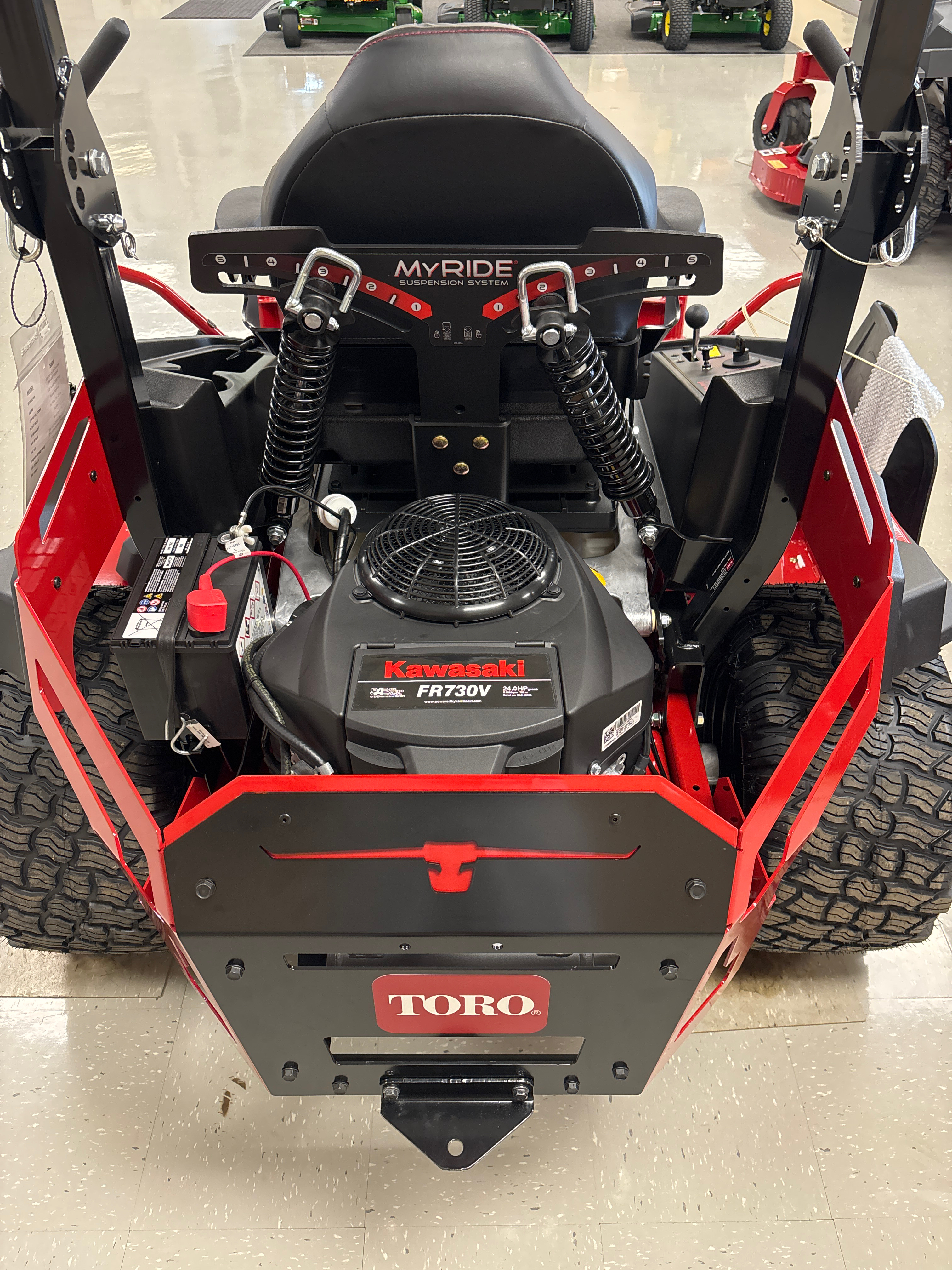 itemYear Toro (76609) 60-in. Titan Max Fab D 24hp Kawasaki - MYR
