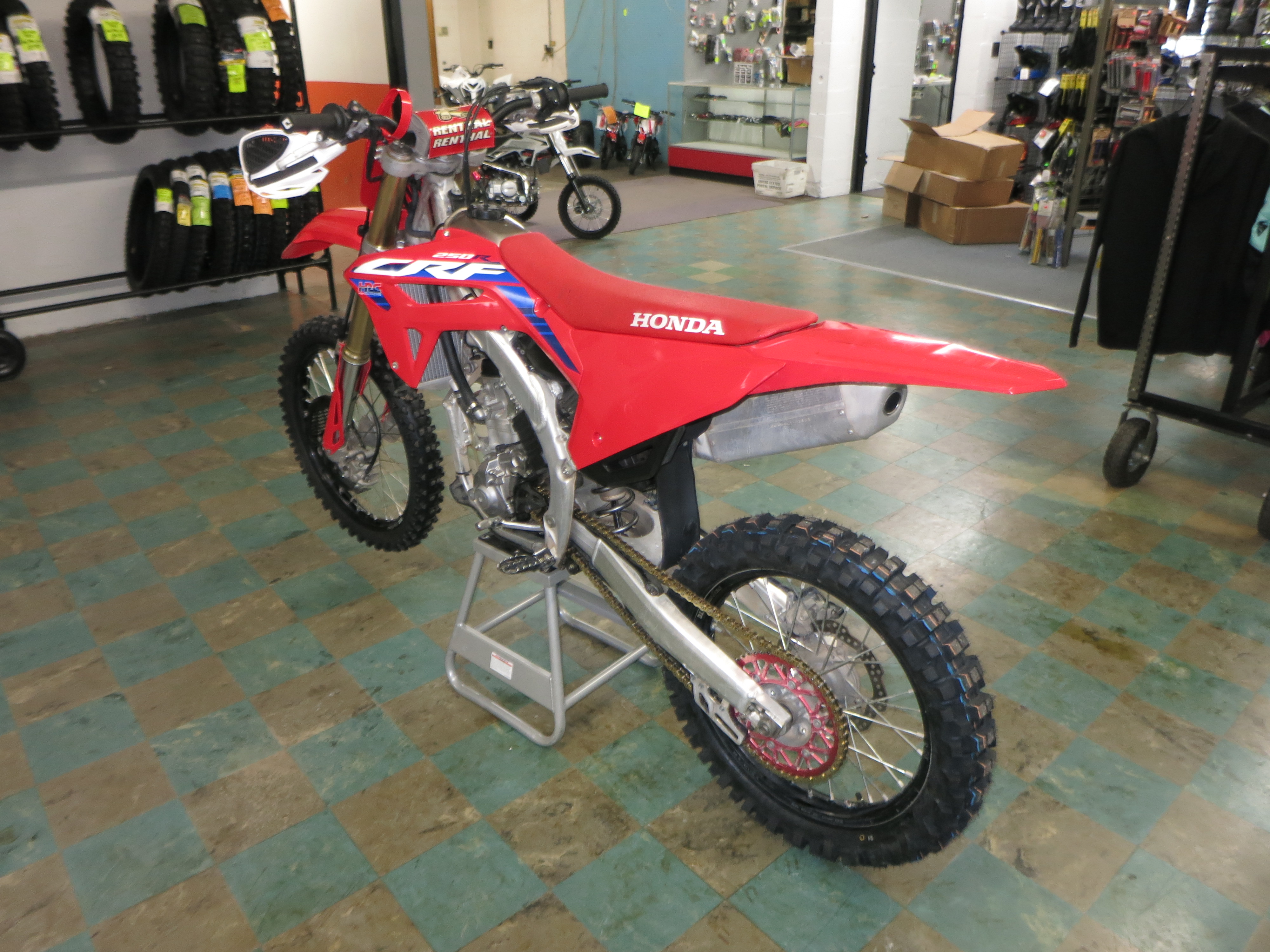 2024 Honda CRF250R - Photo 9