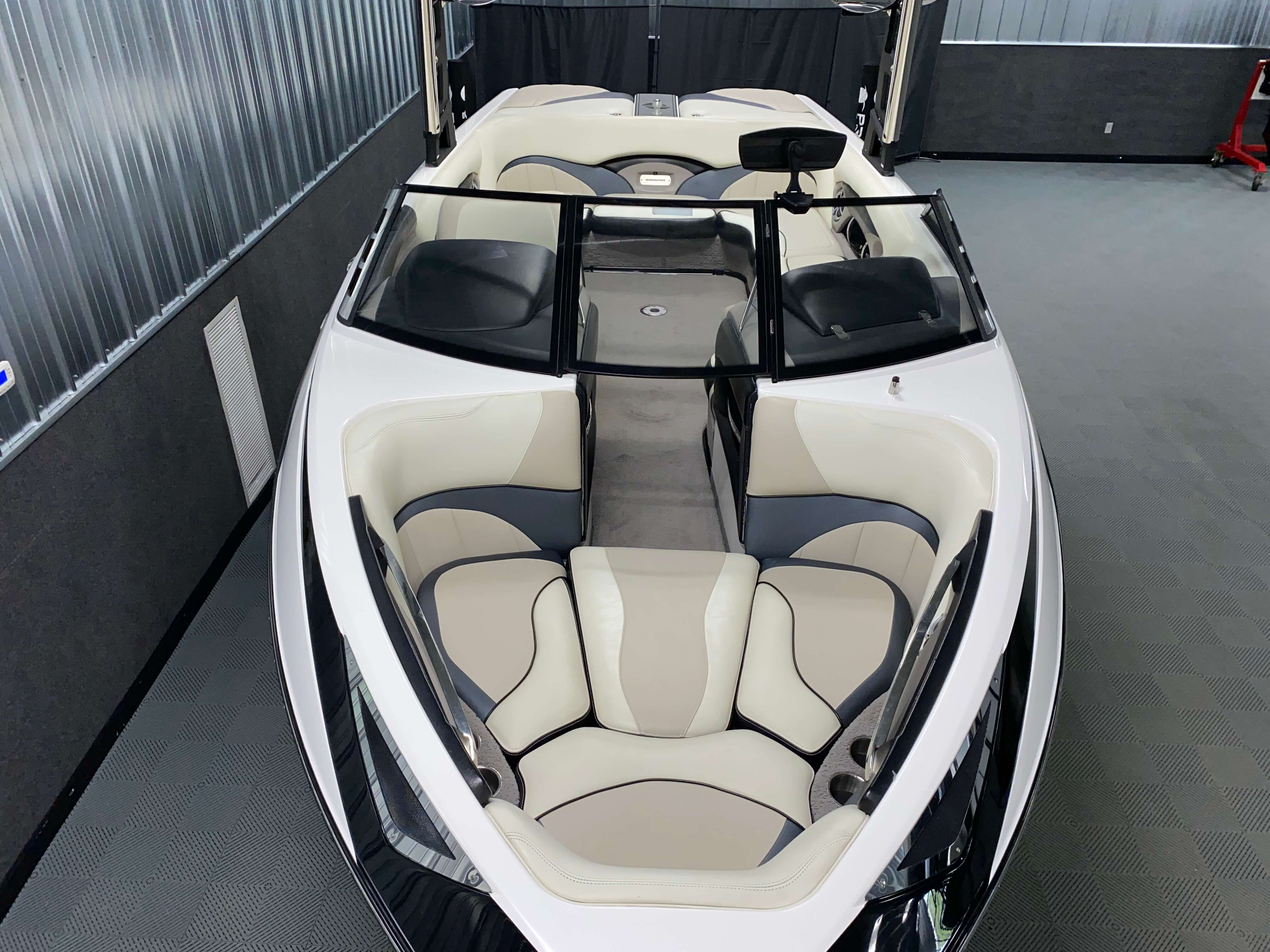 Used Boats and Pontoons For Sale Grand Rapids Dealer