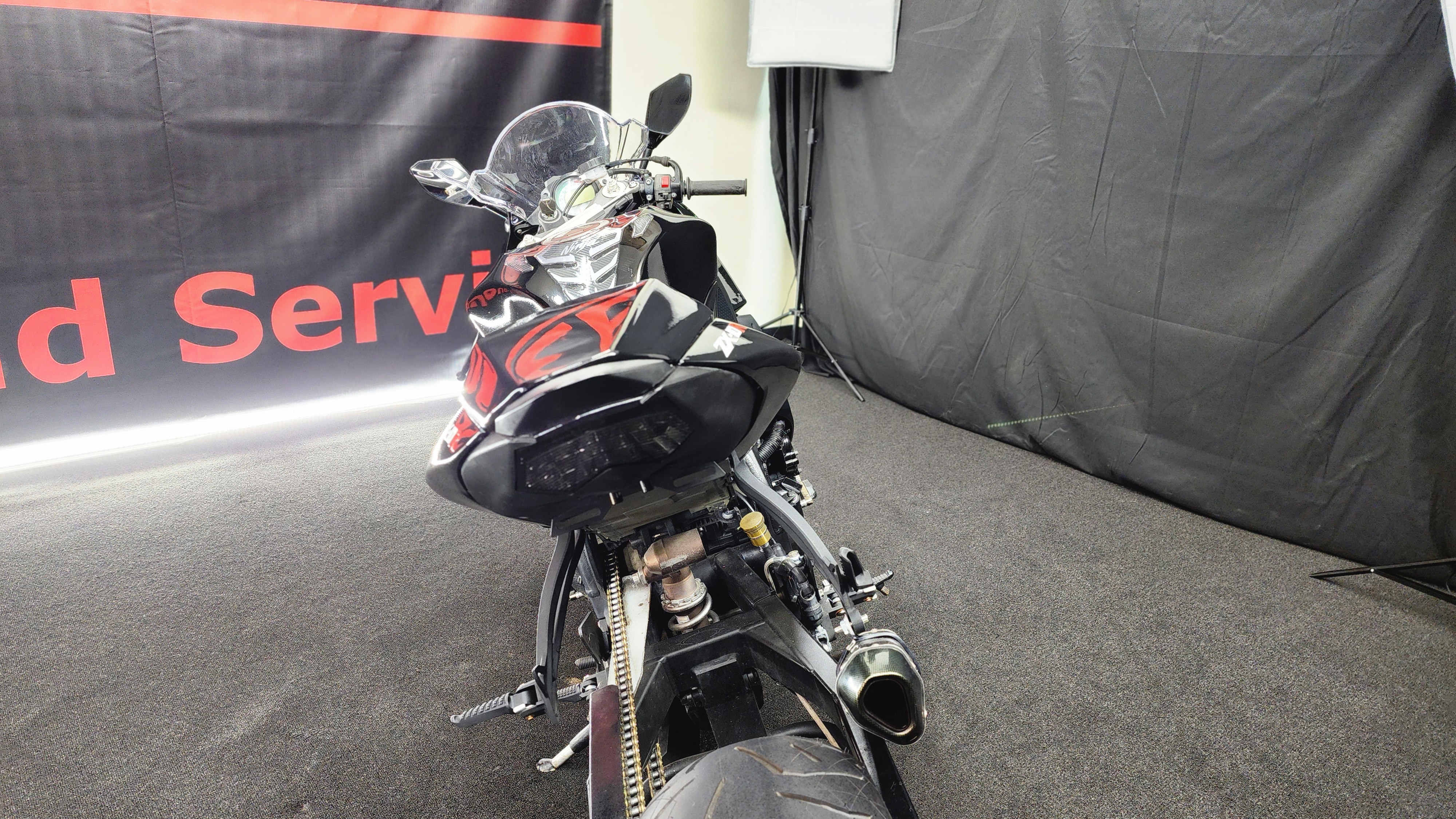 Kawasaki Ninja 1000 Image