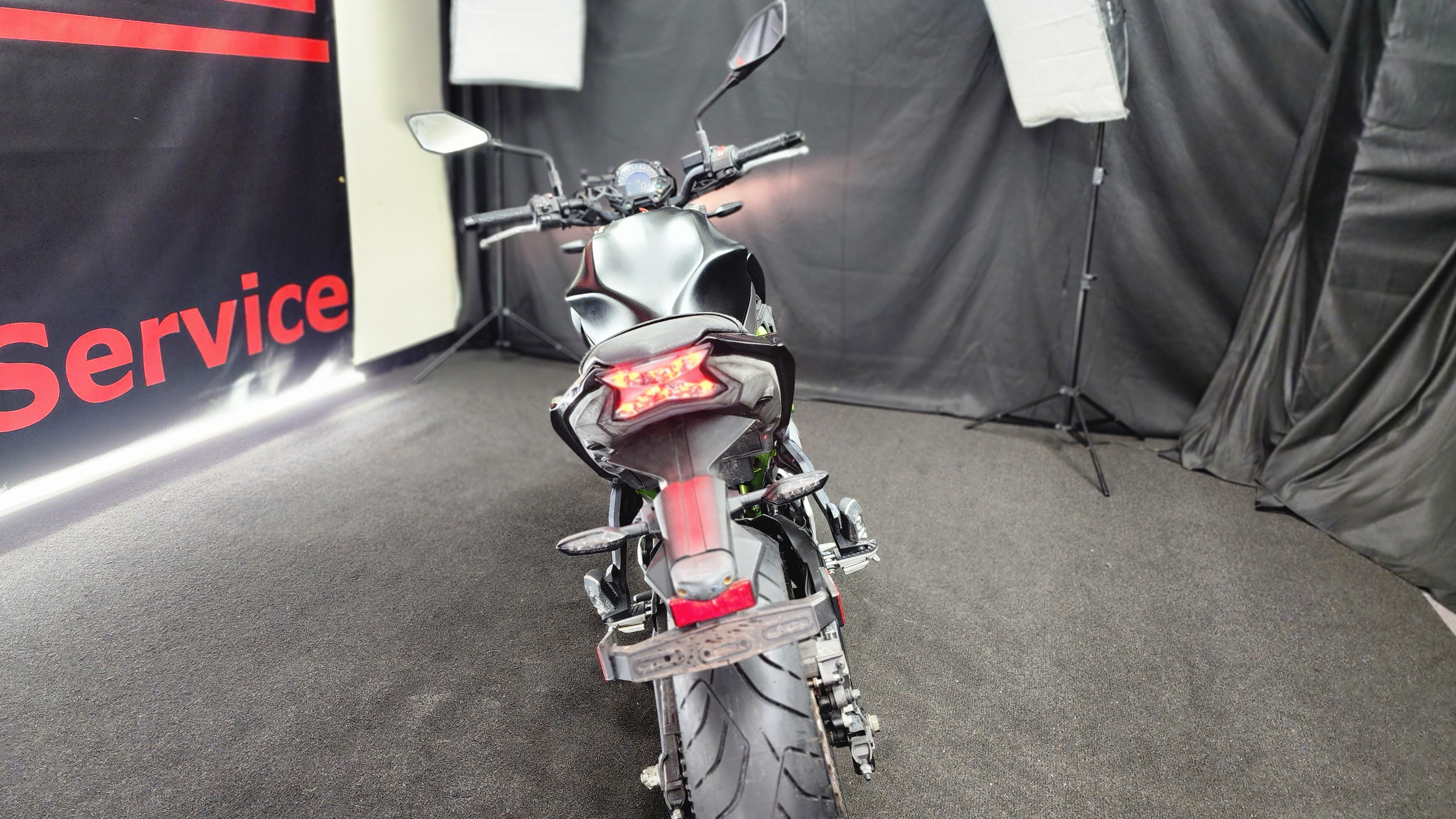 Kawasaki Z650 ABS Image