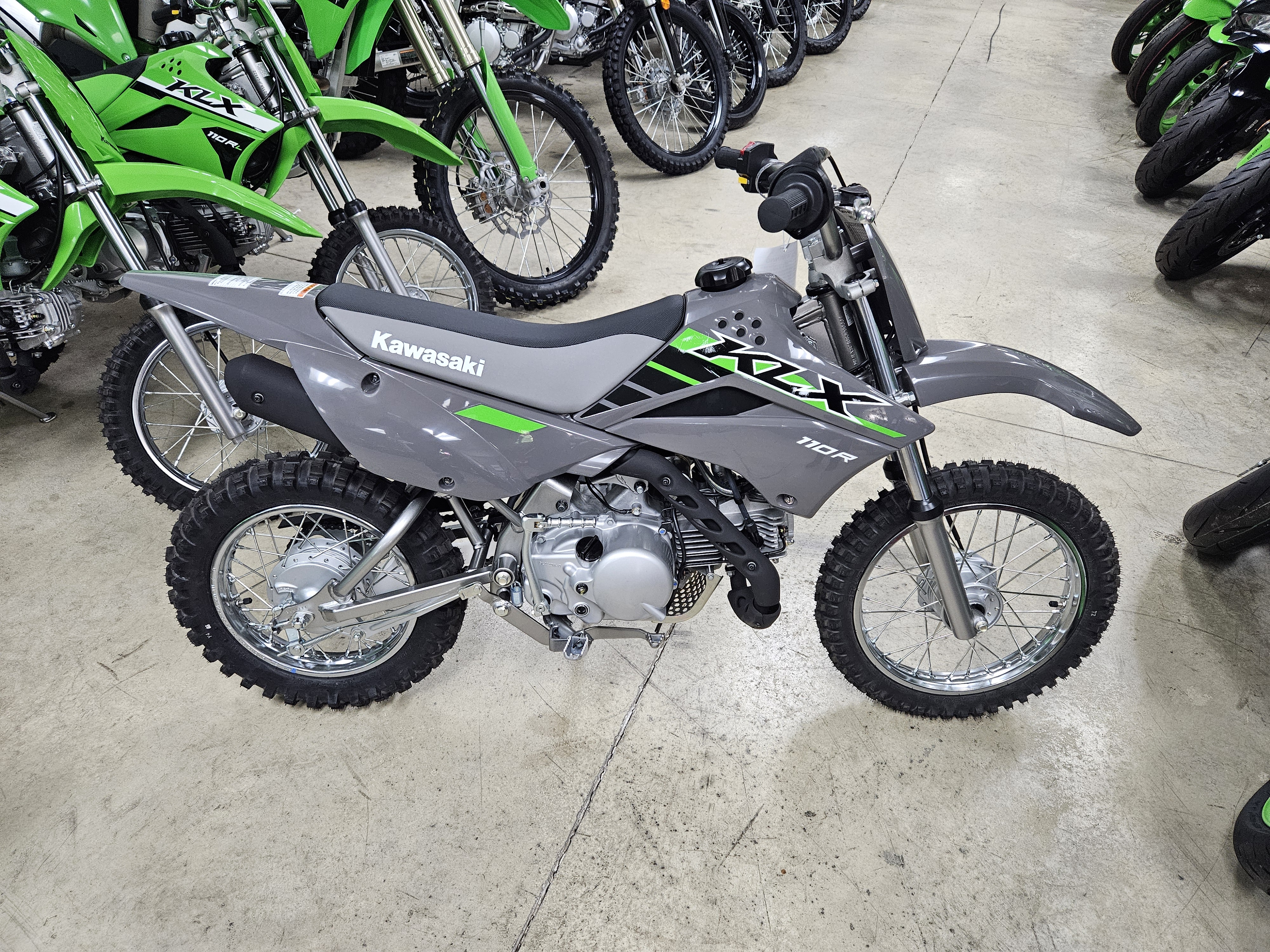 2025 Kawasaki KLX 110R - Photo 2