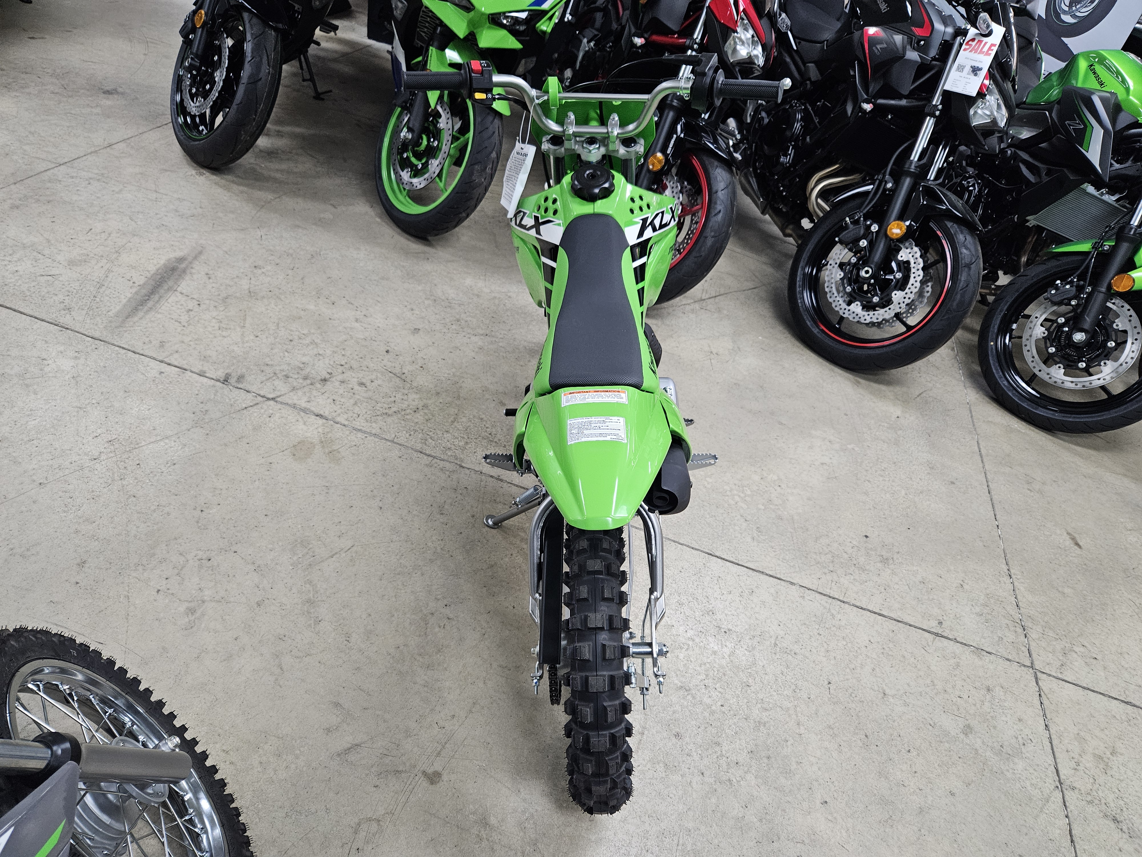 2025 Kawasaki KLX 110R - Photo 4