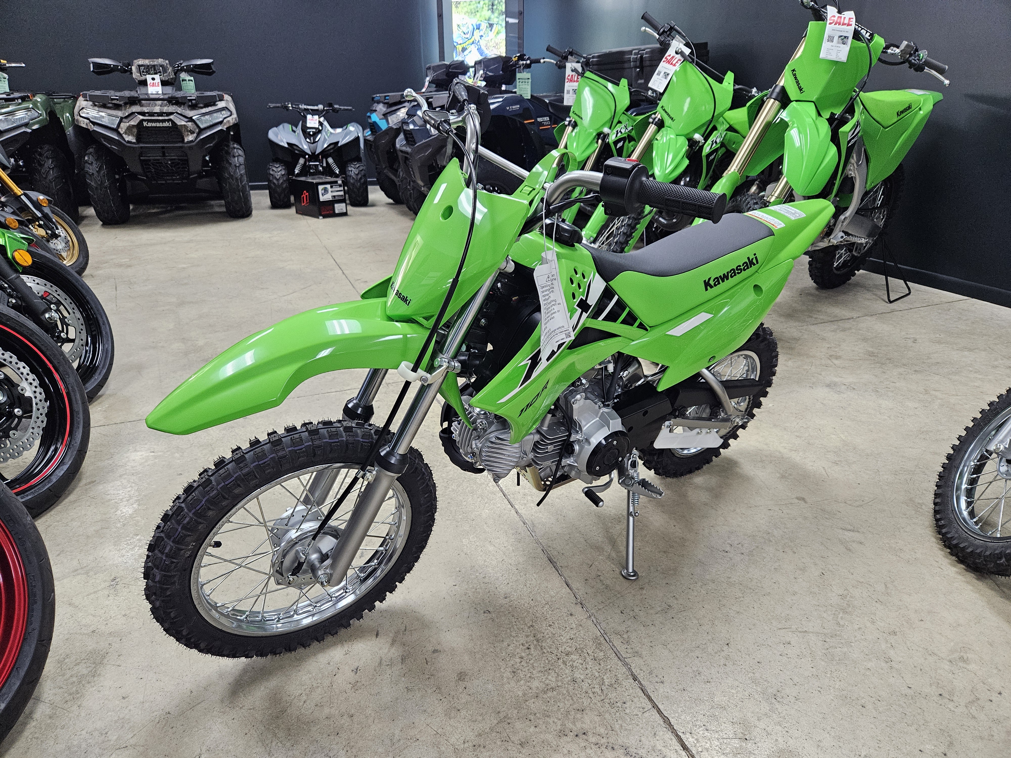 2025 Kawasaki KLX 110R - Photo 7