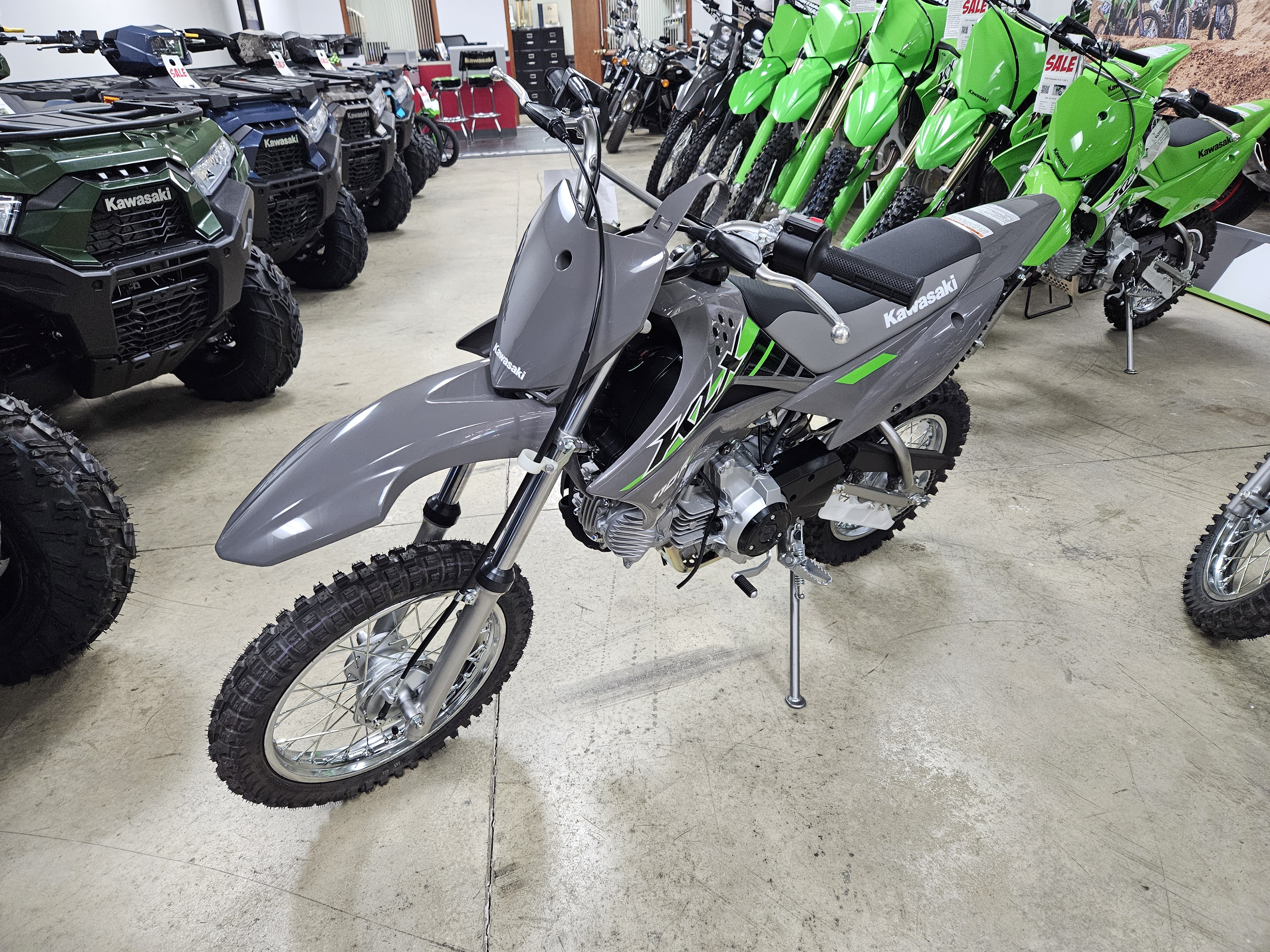 2025 Kawasaki KLX 110R L - Photo 7