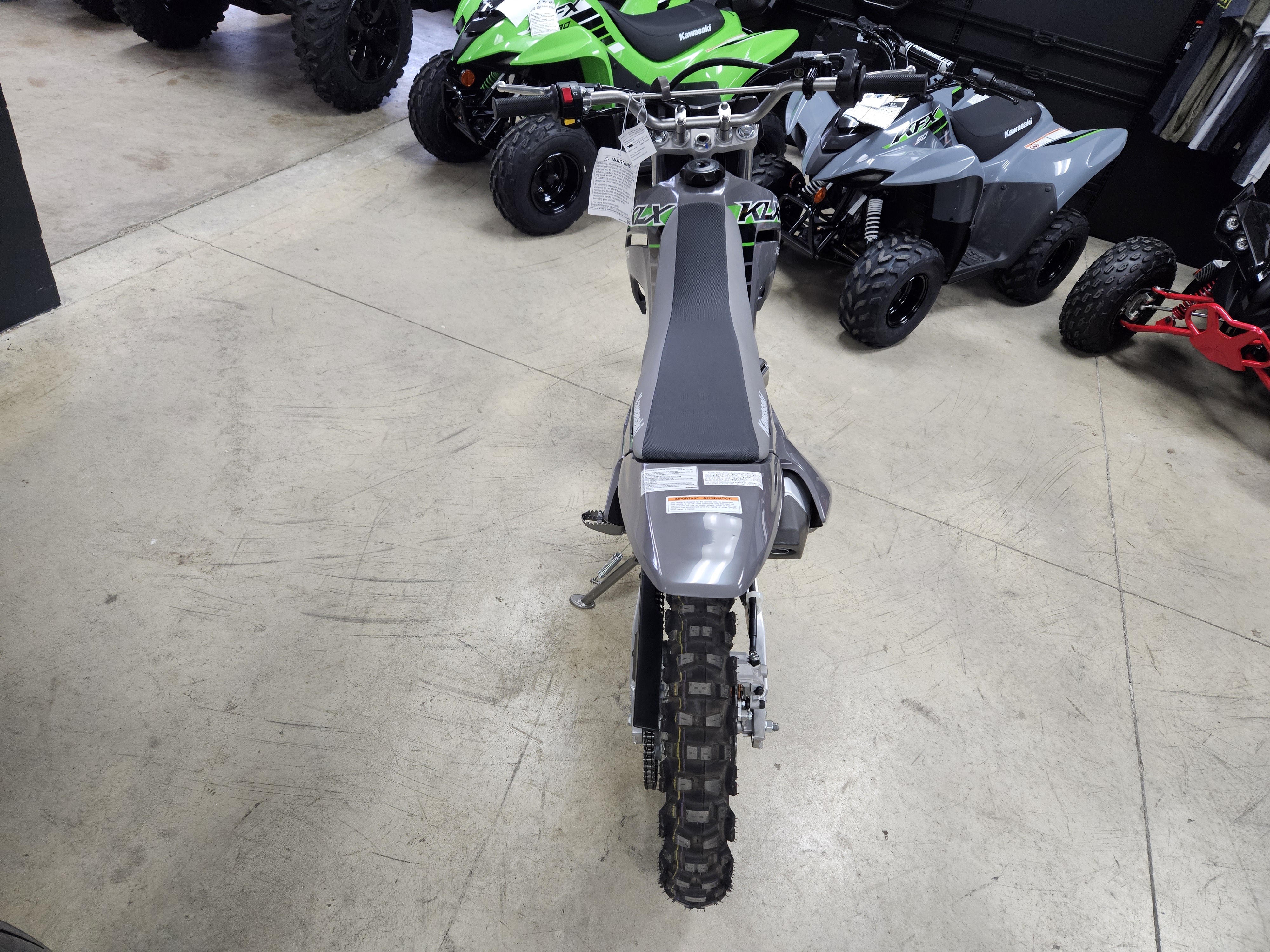 2025 Kawasaki KLX 140R - Photo 4