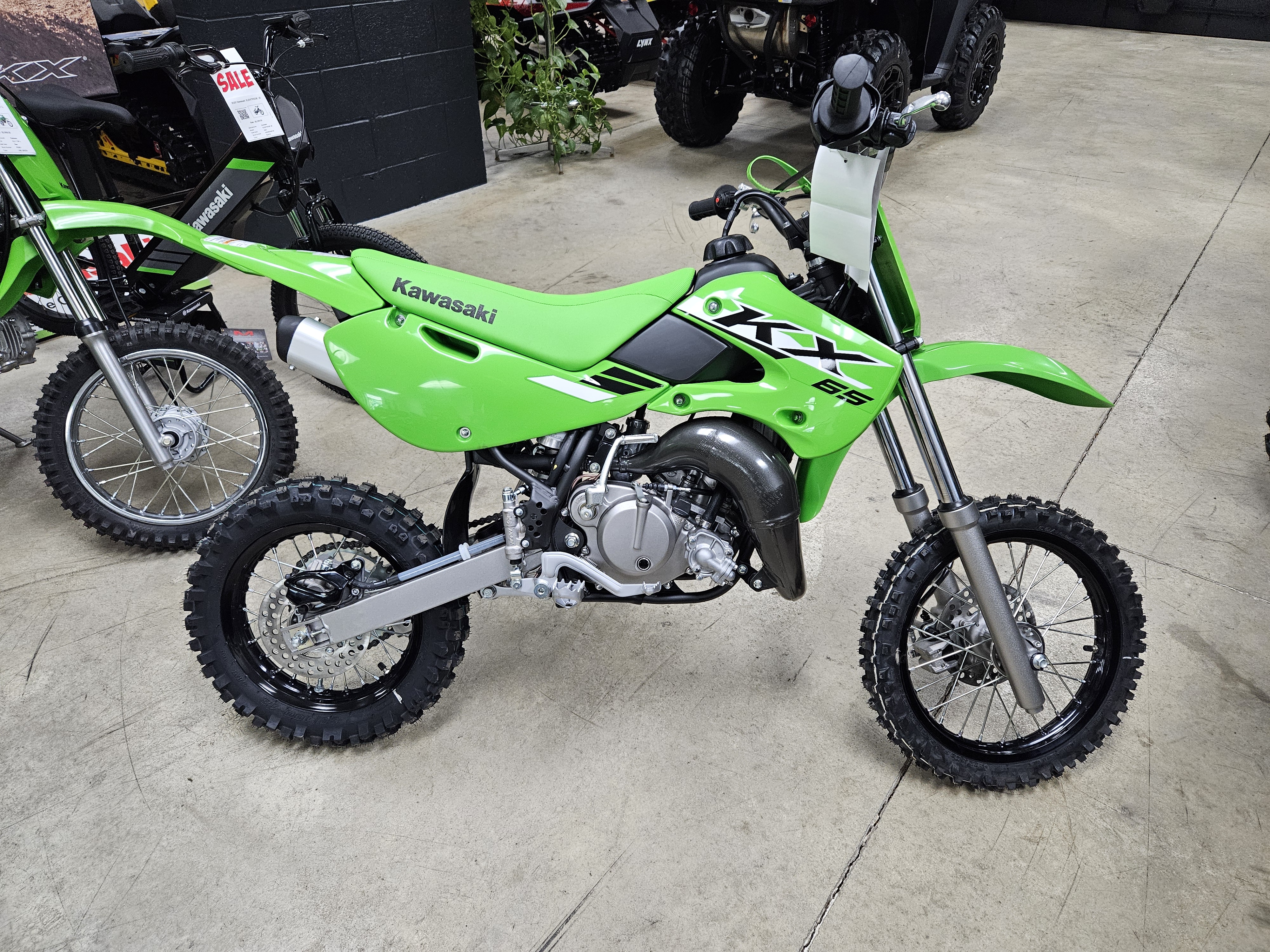 2025 Kawasaki KX 65 - Photo 2
