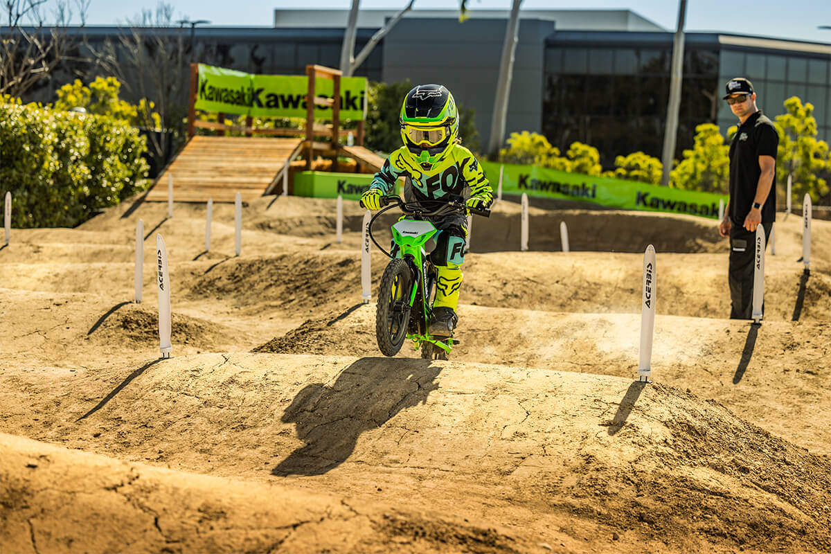 2025 Kawasaki ELEKTRODE 16 - Photo 14