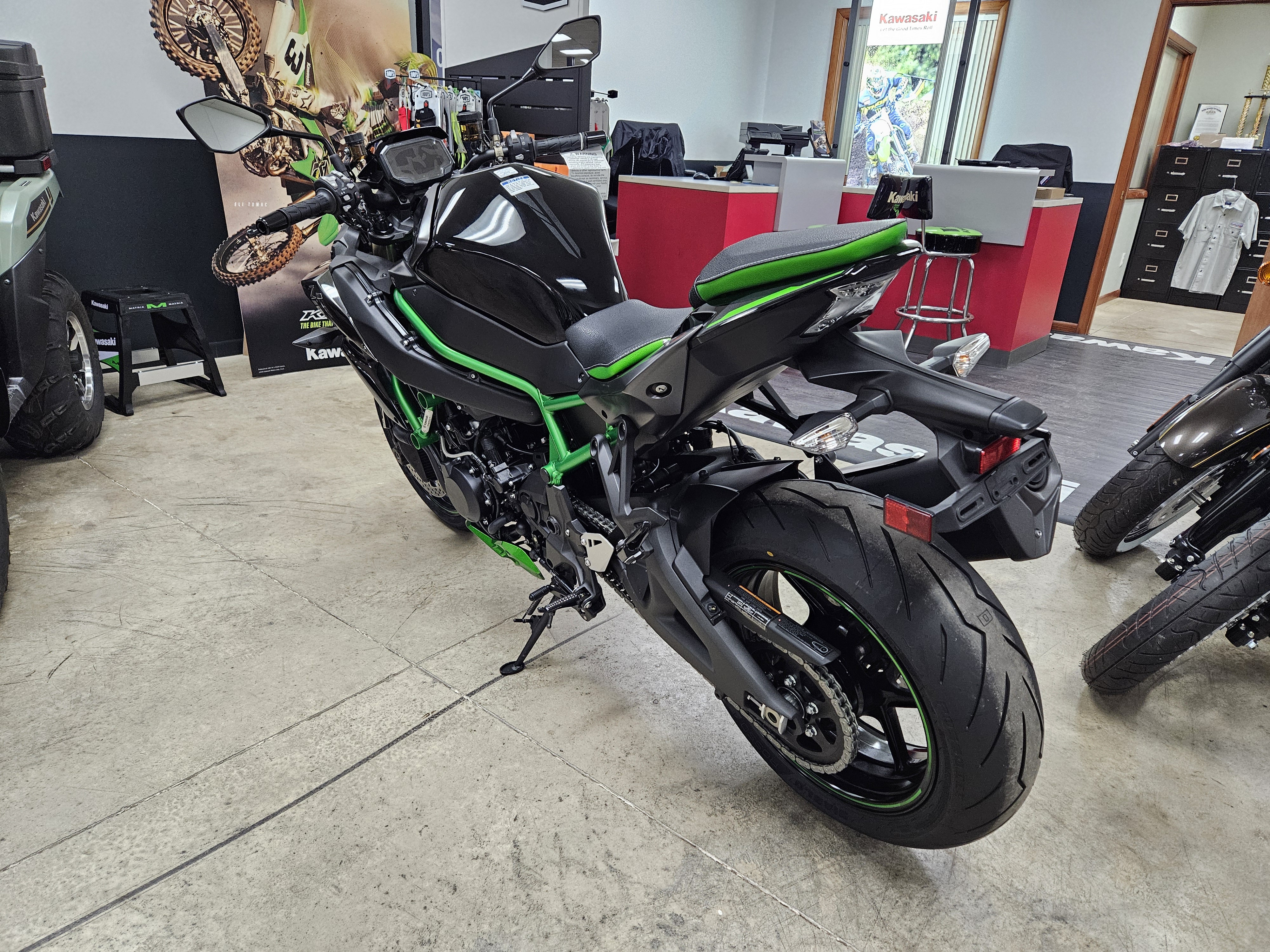 2025 Kawasaki Z H2 SE ABS - Photo 5
