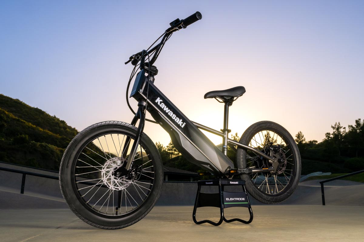2025 Kawasaki ELEKTRODE 20FS - Photo 16