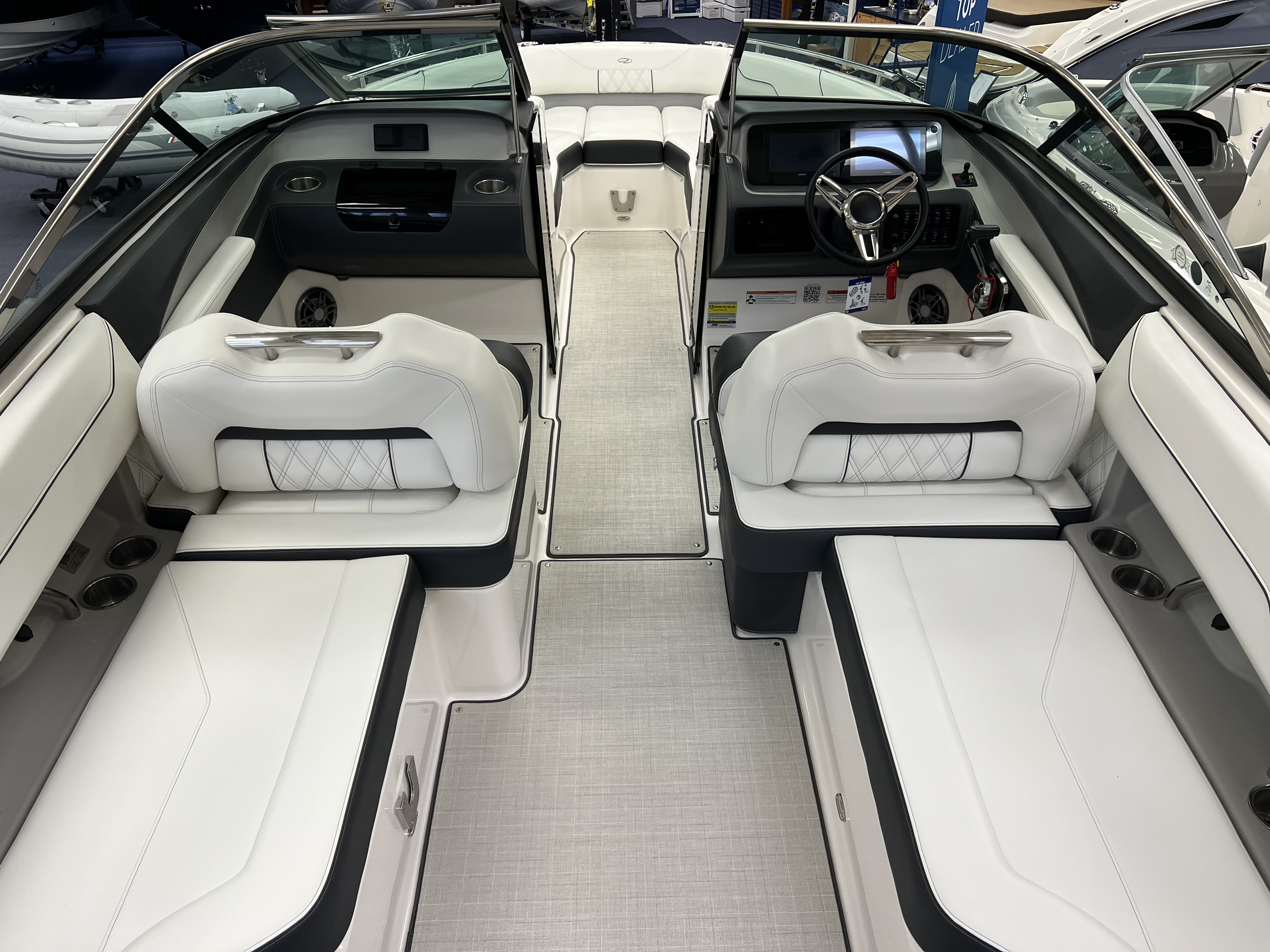 2025 Regal Regal LS4 for Sale | Saba Marine