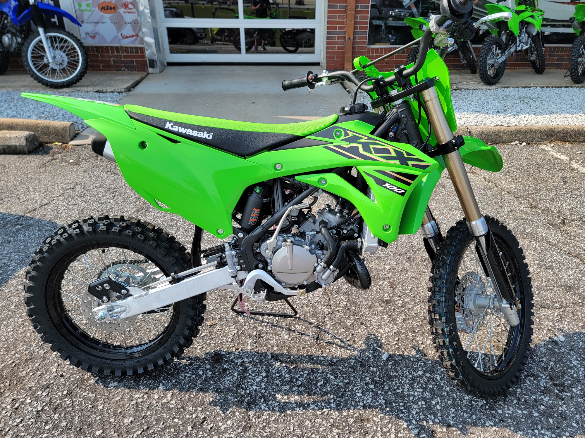 2021kx100