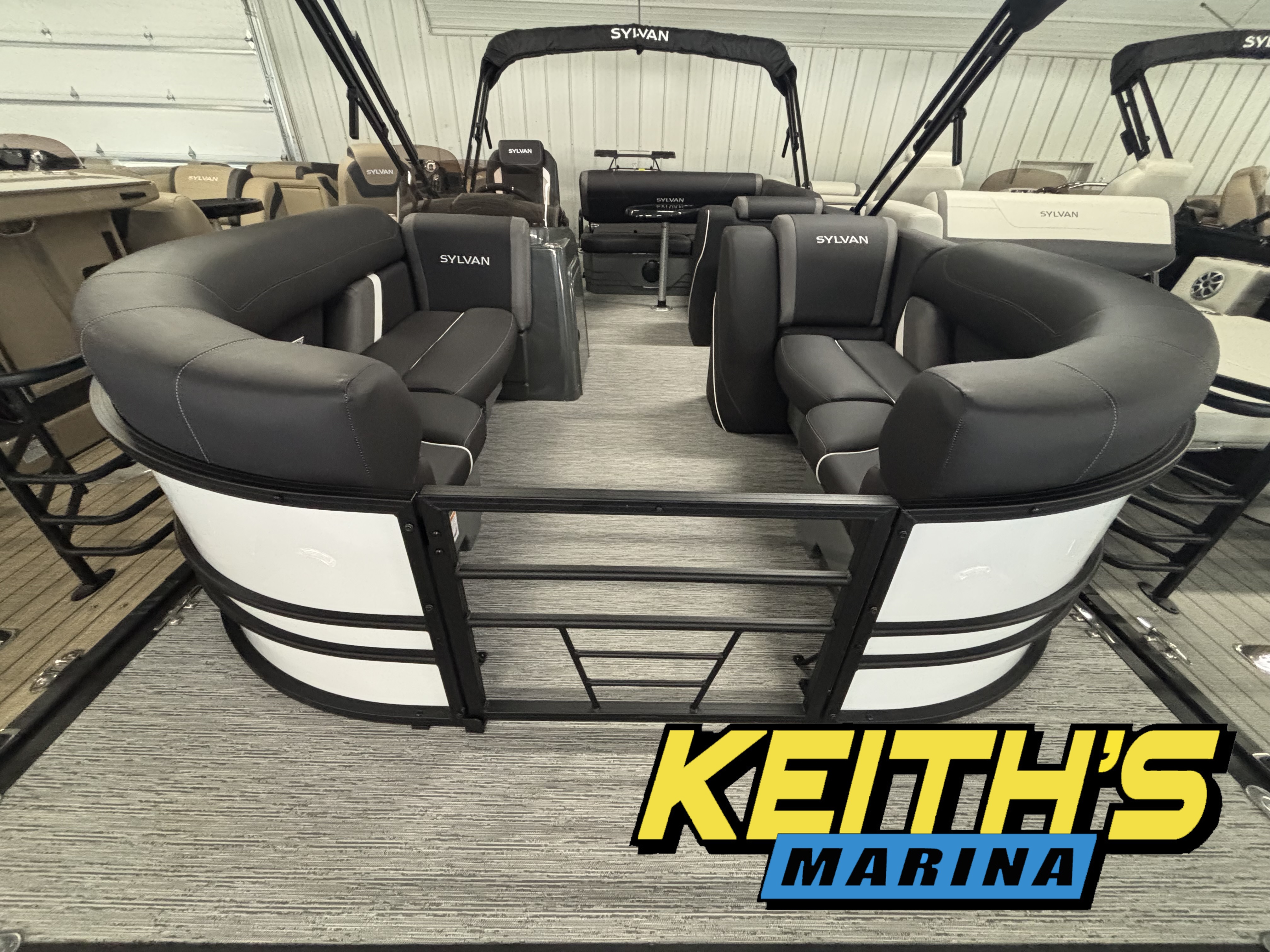 2026 Sylvan X3 CLZ Tritoon Swingback for Sale | Keiths Marina