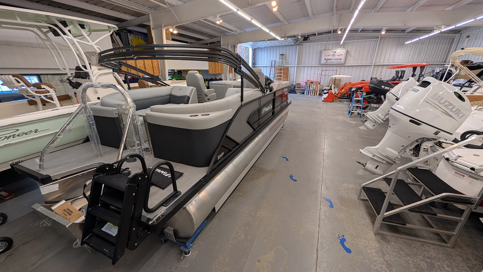 2026 Manitou 23 Encore RF SHP 575 for Sale | Trexler's Marina