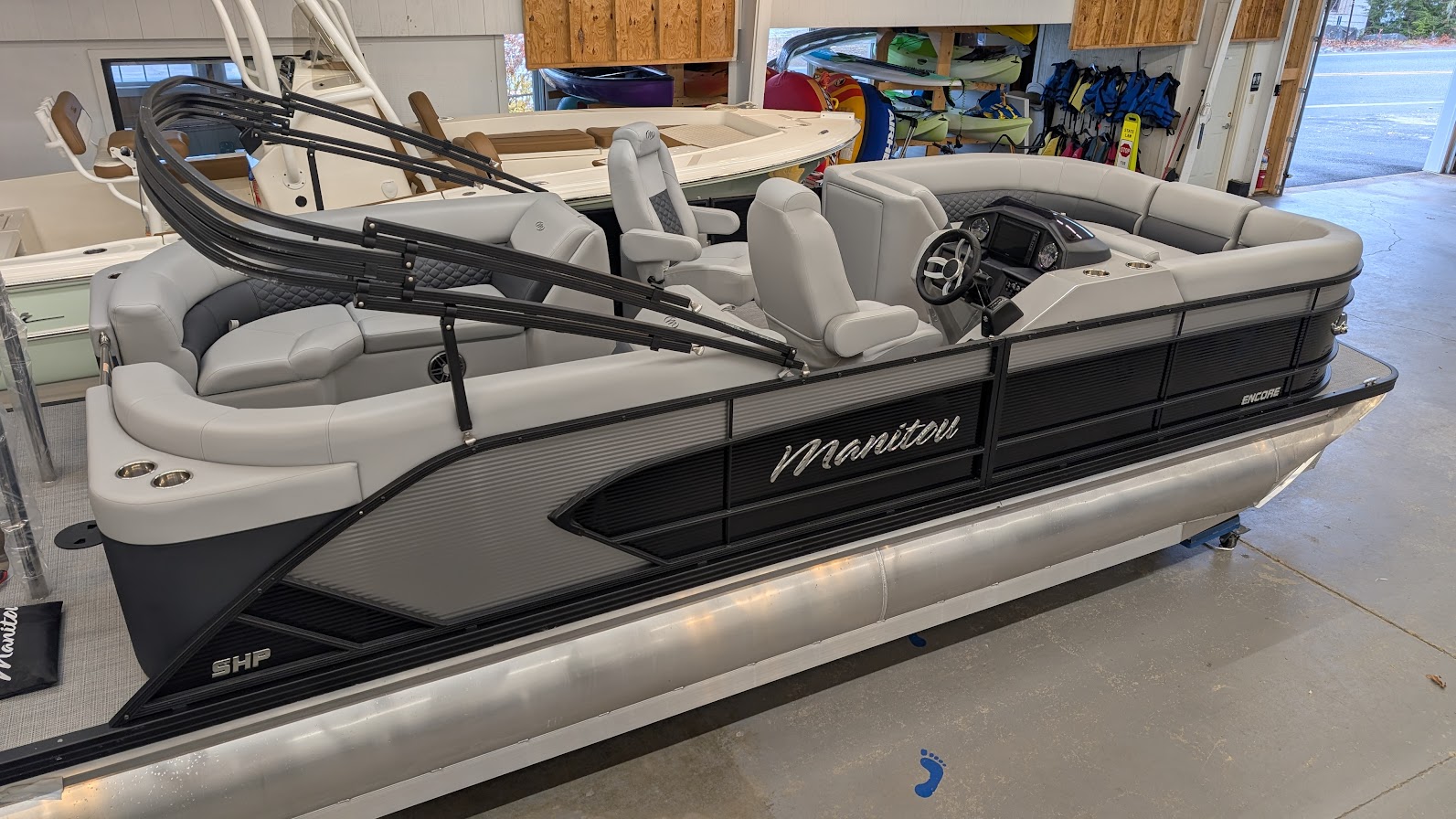 2026 Manitou 23 Encore RF SHP 575 for Sale | Trexler's Marina