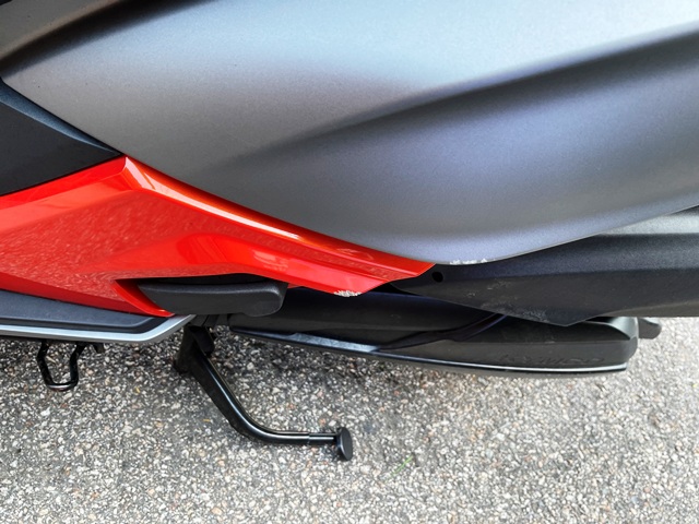 2023 KYMCO X TOWN 300 - Photo 8