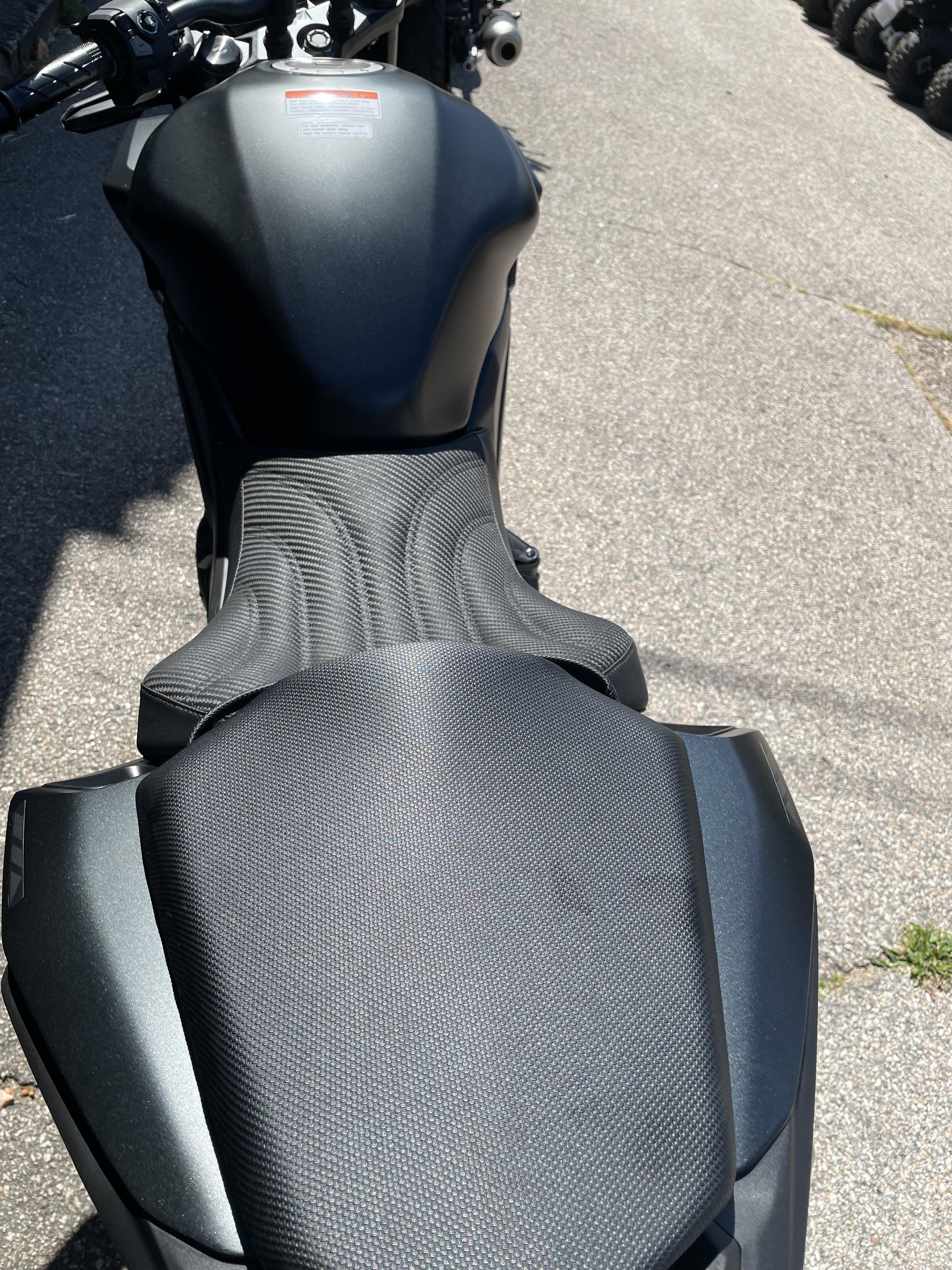 2025 Honda CB500F - Photo 5