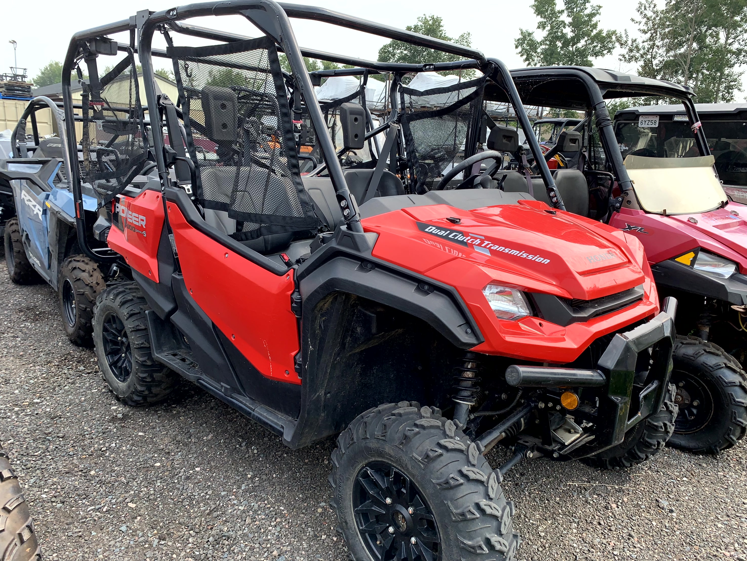2025 Honda Pioneer 1000-5 Deluxe