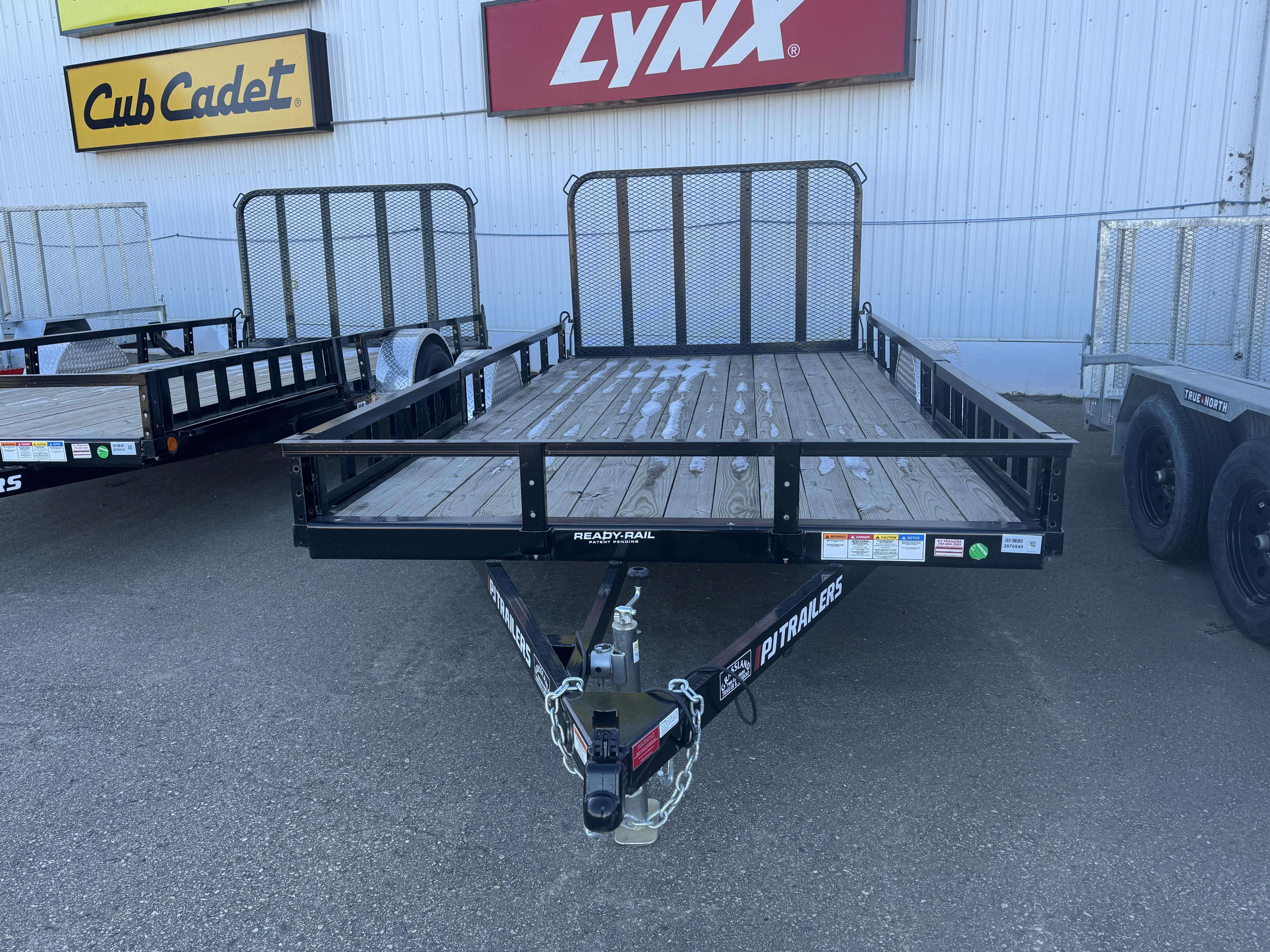 2025 PJ TRAILERS 1U141 83" X 14' SINGLE AXLE UTILITY - Photo 2