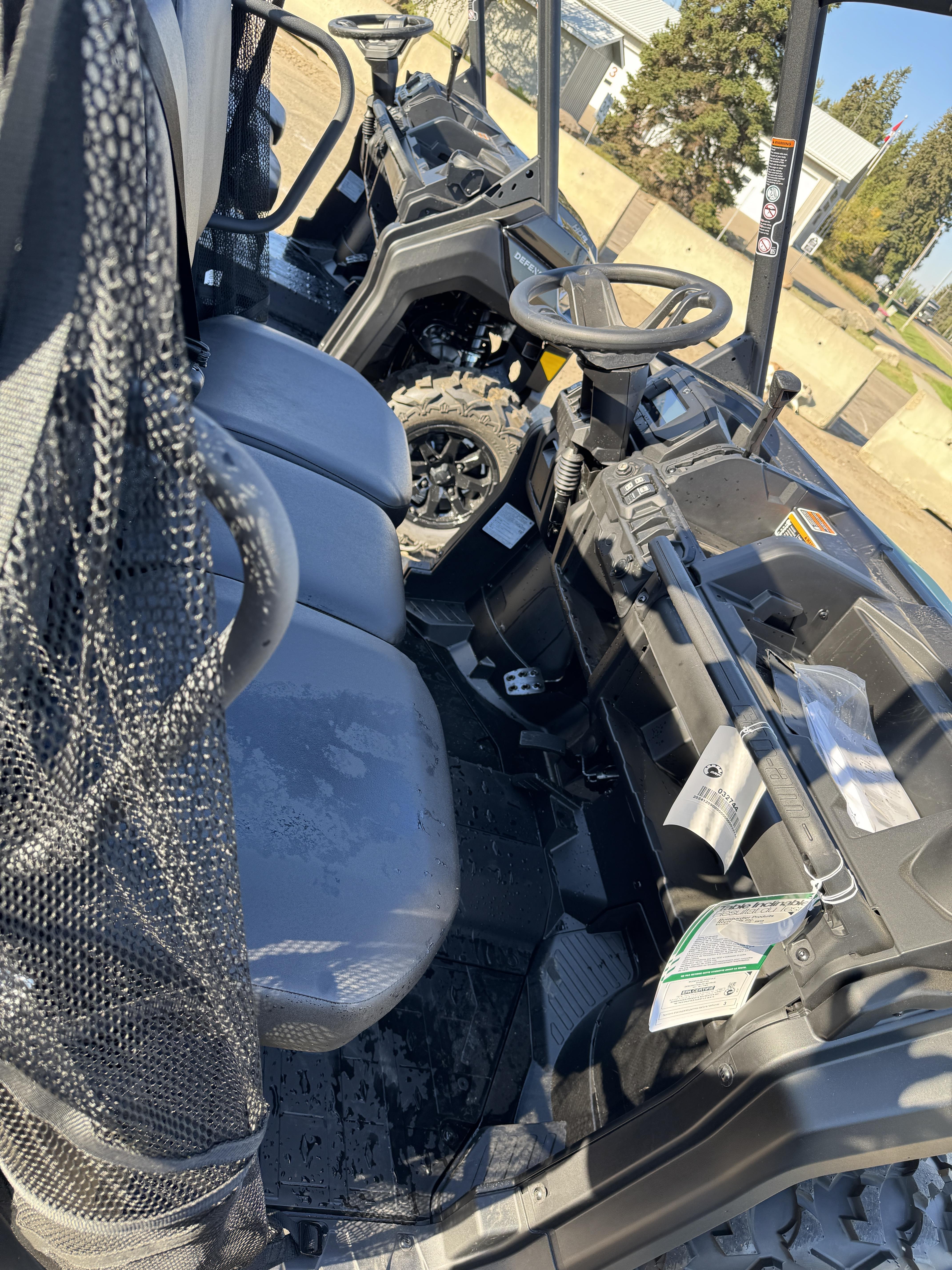 2025 Can-Am 8WSB DEFENDER DPS HD7 - Photo 4