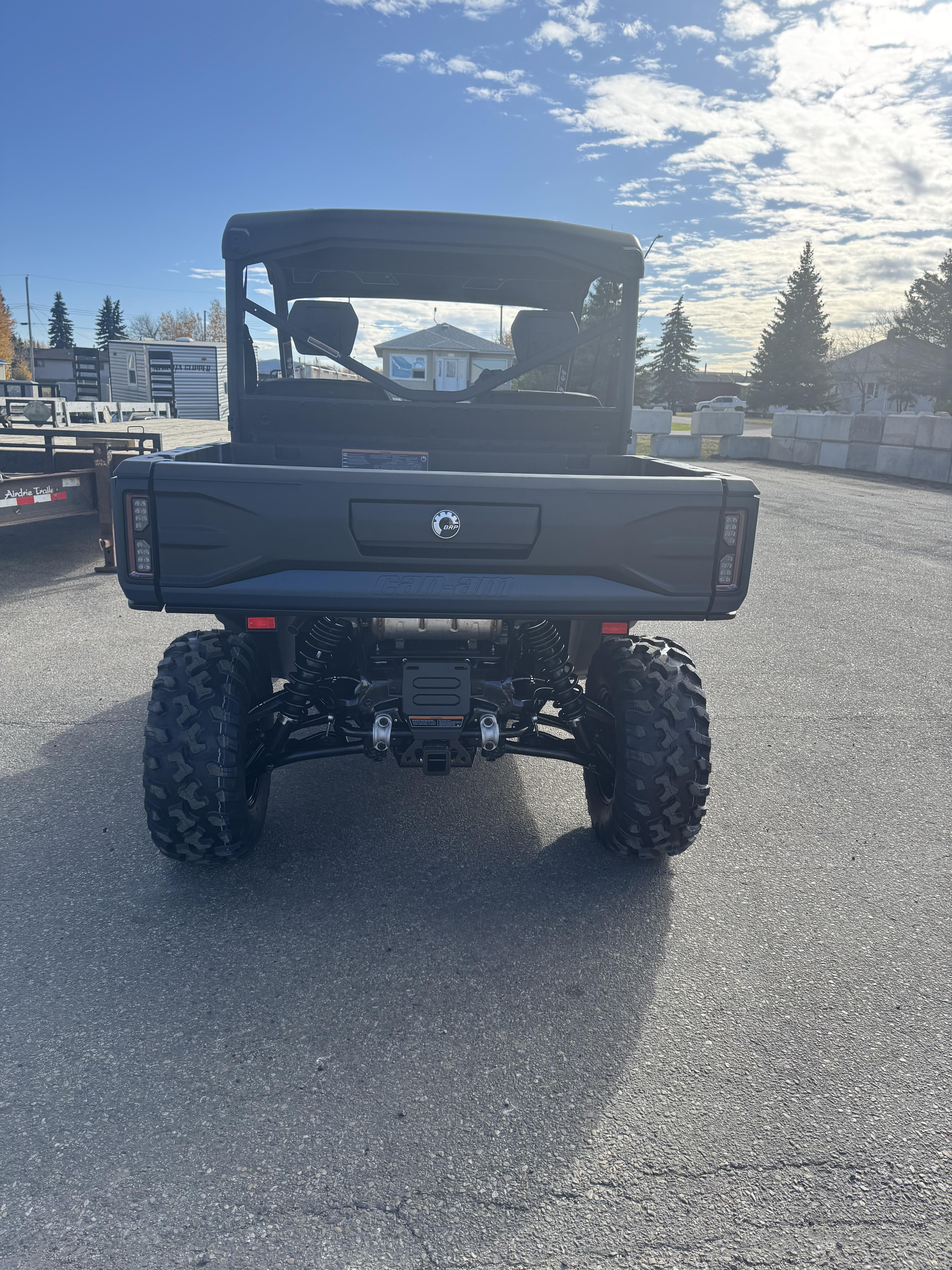 2026 Can-Am Defender XT HD11 8CTB - Photo 5