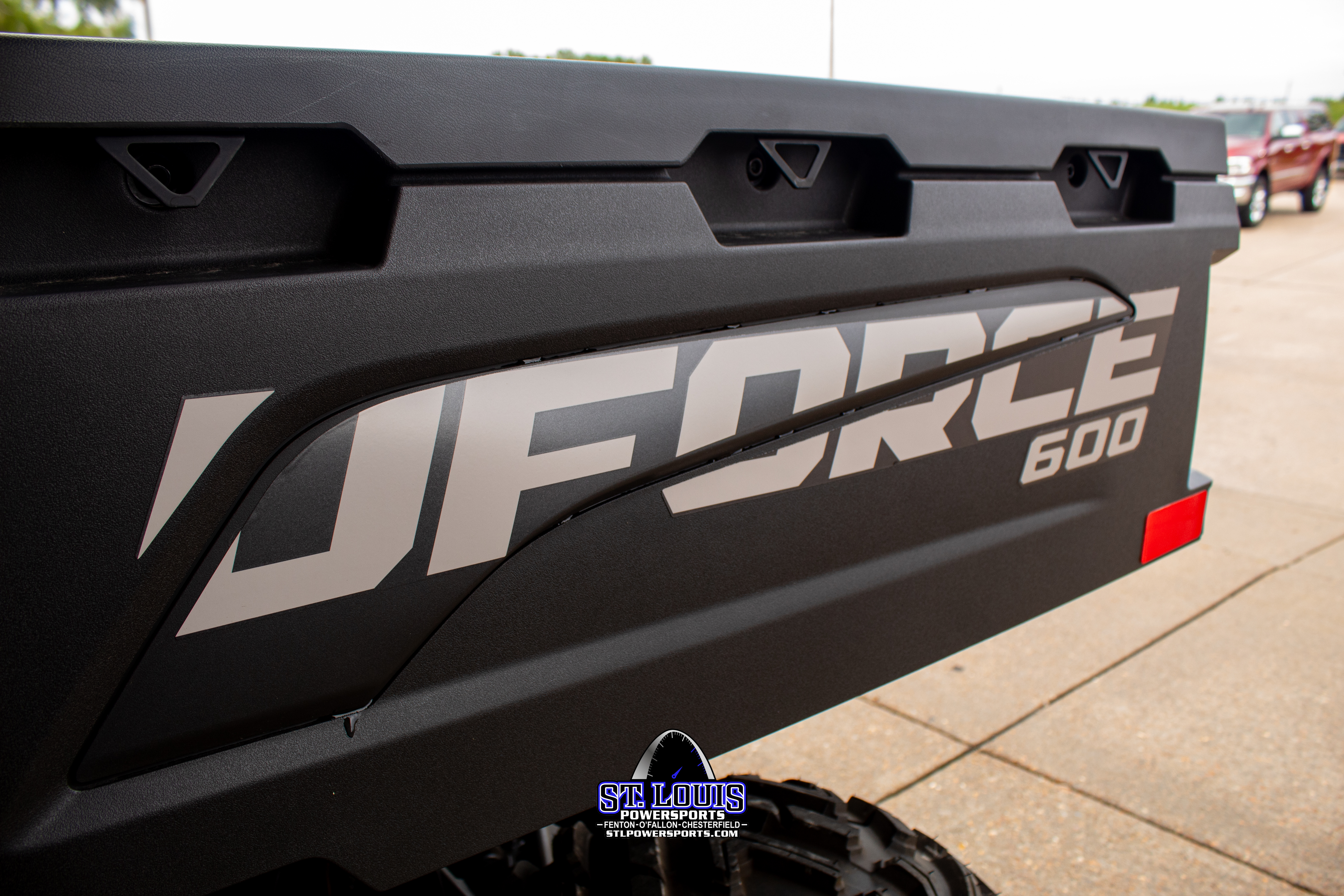2024 CFMOTO Uforce 600 Camo - Photo 11