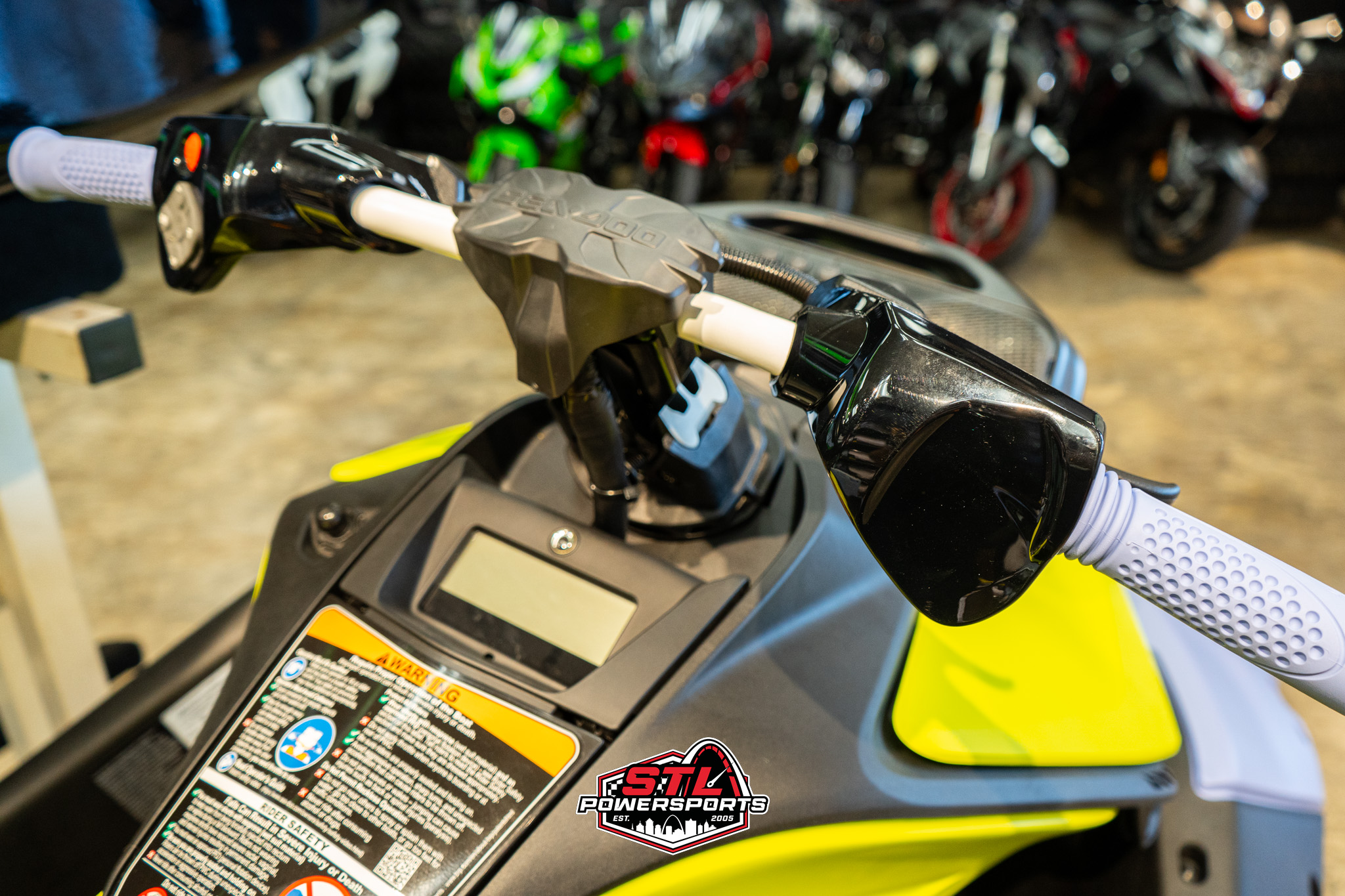2024 Sea-Doo Spark® Trixx™ for 1 Rotax® 900 ACE™ - 90 iBR and Audio - Photo 7