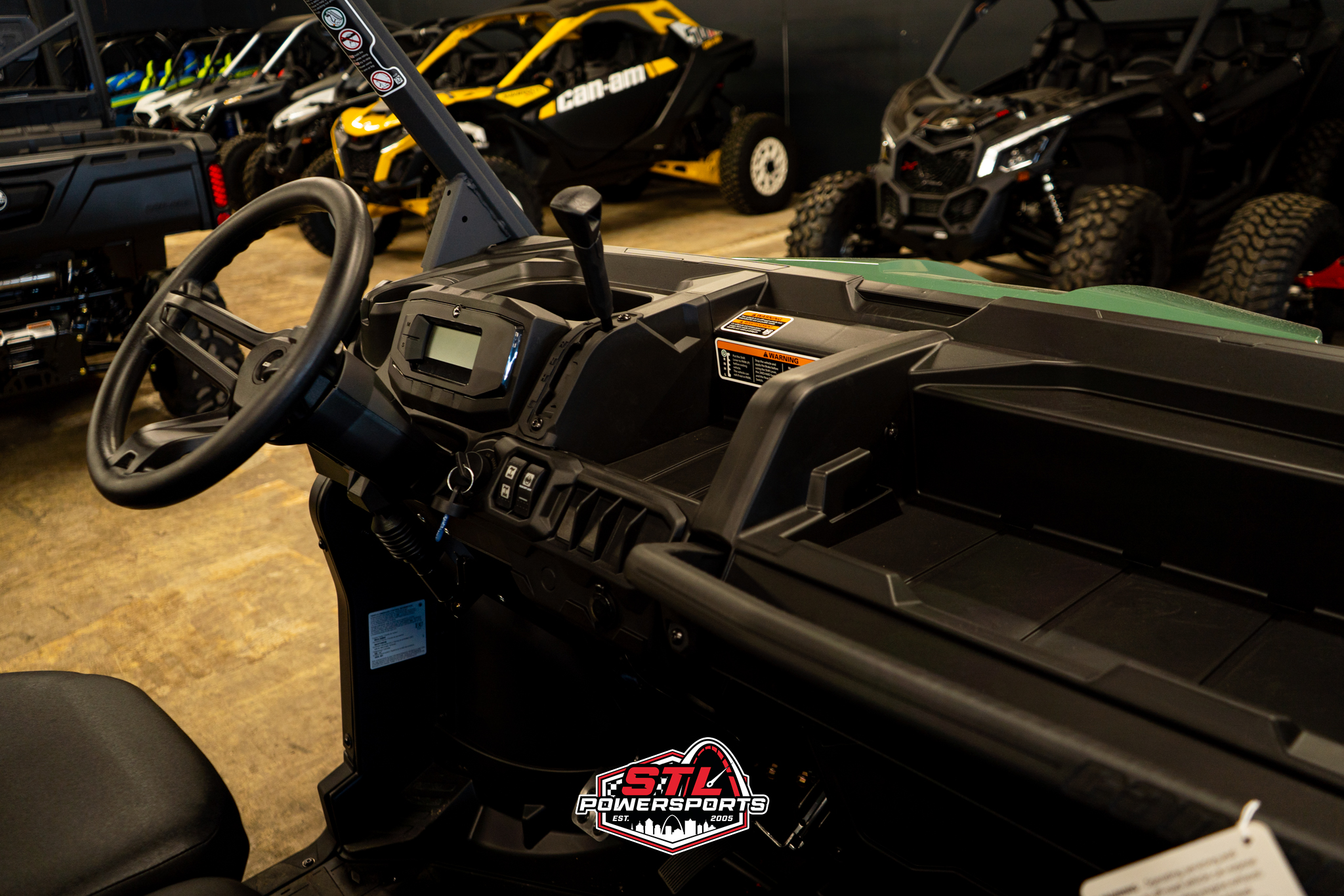 2025 Can-Am Defender HD7 - Photo 9